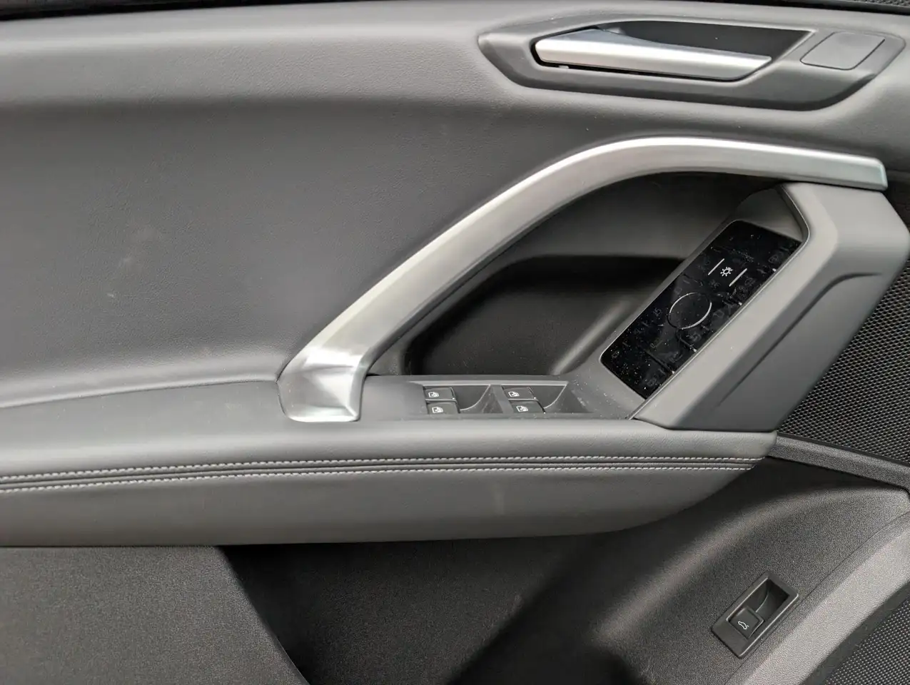 Audi Q5 снимка Audi Q5