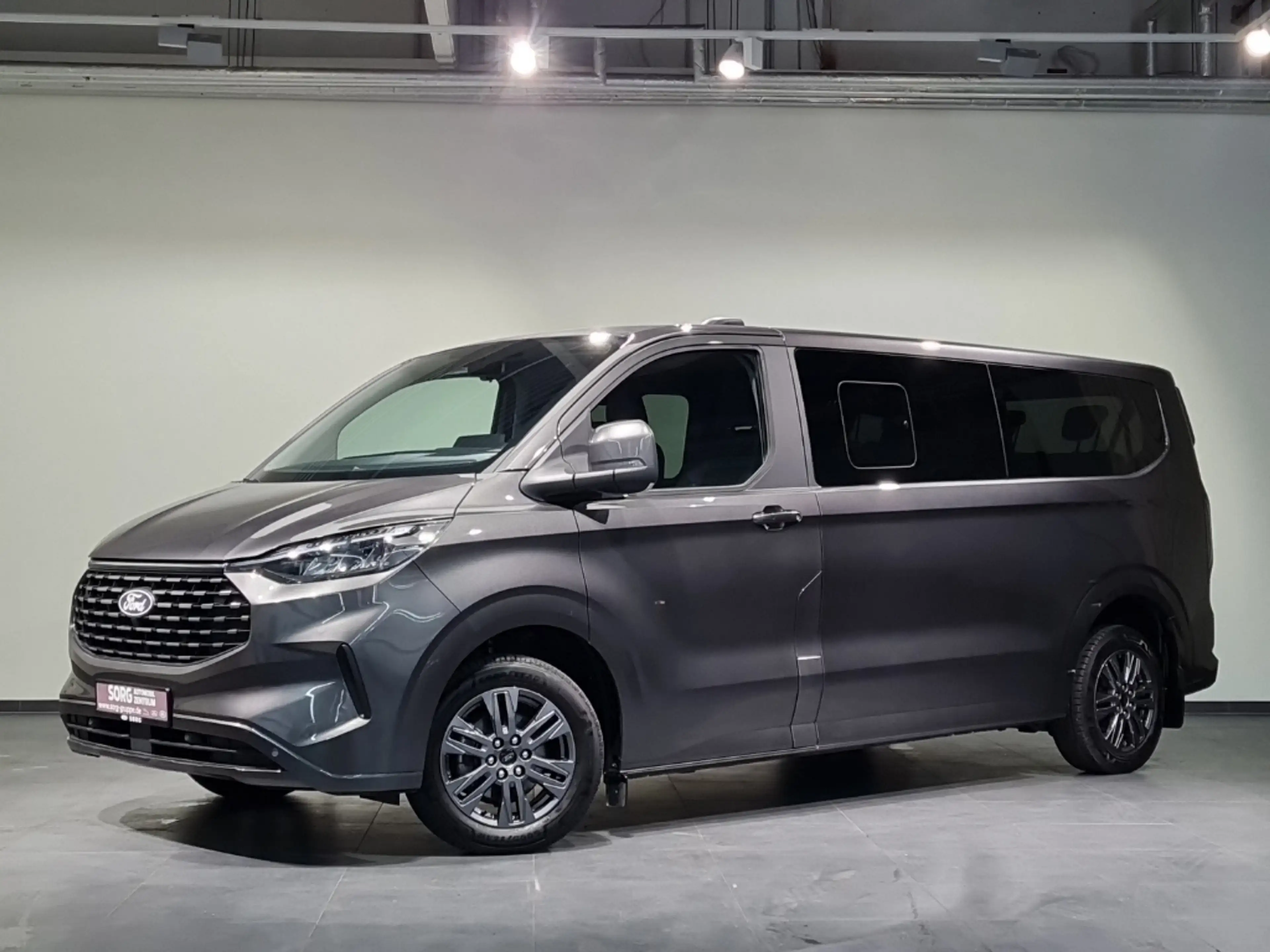 Ford Tourneo Custom 320L2 Titanium*AUTO*AHK*-39%* — photo 13