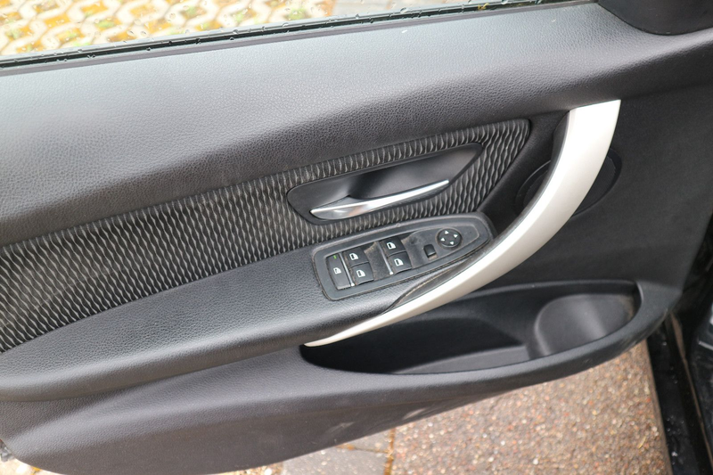 BMW 318 d Touring Advantage Nur an Händler — photo 14