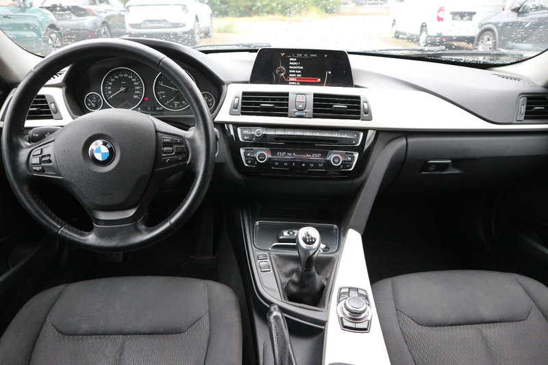 BMW 318 d Touring Advantage Nur an Händler — photo 9