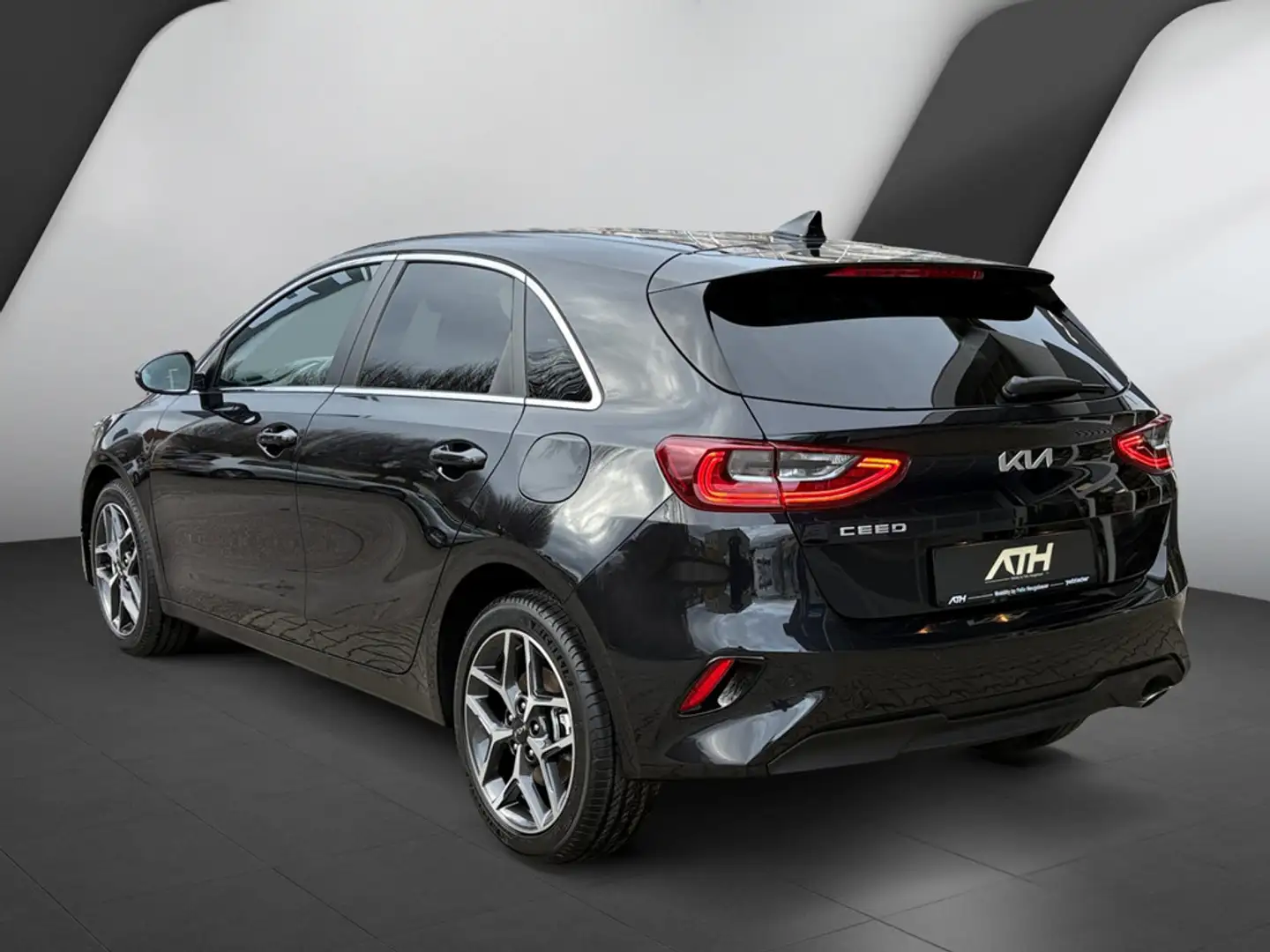 Kia Ceed / cee'd Negru - 2