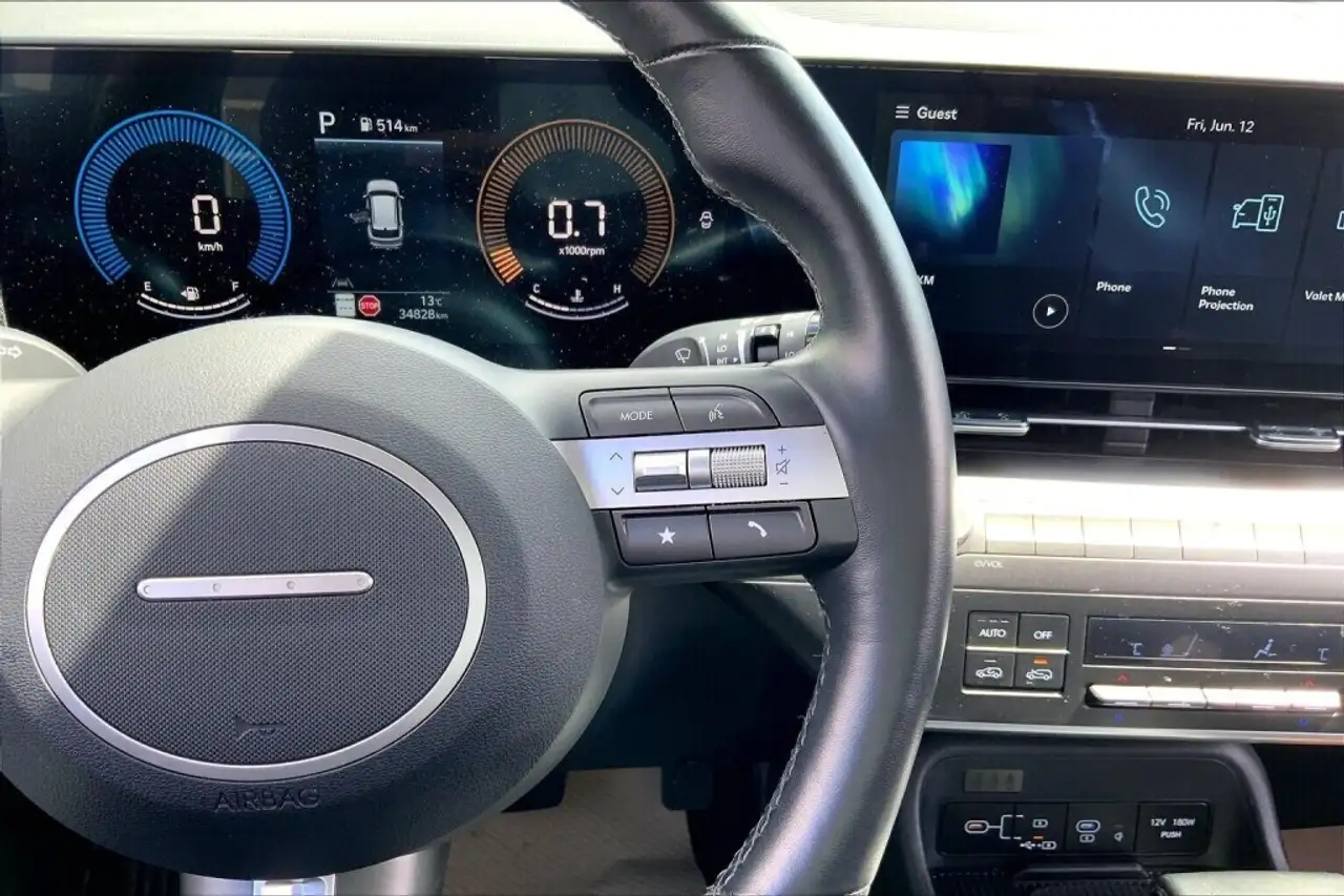 Hyundai KONA снимка Hyundai KONA