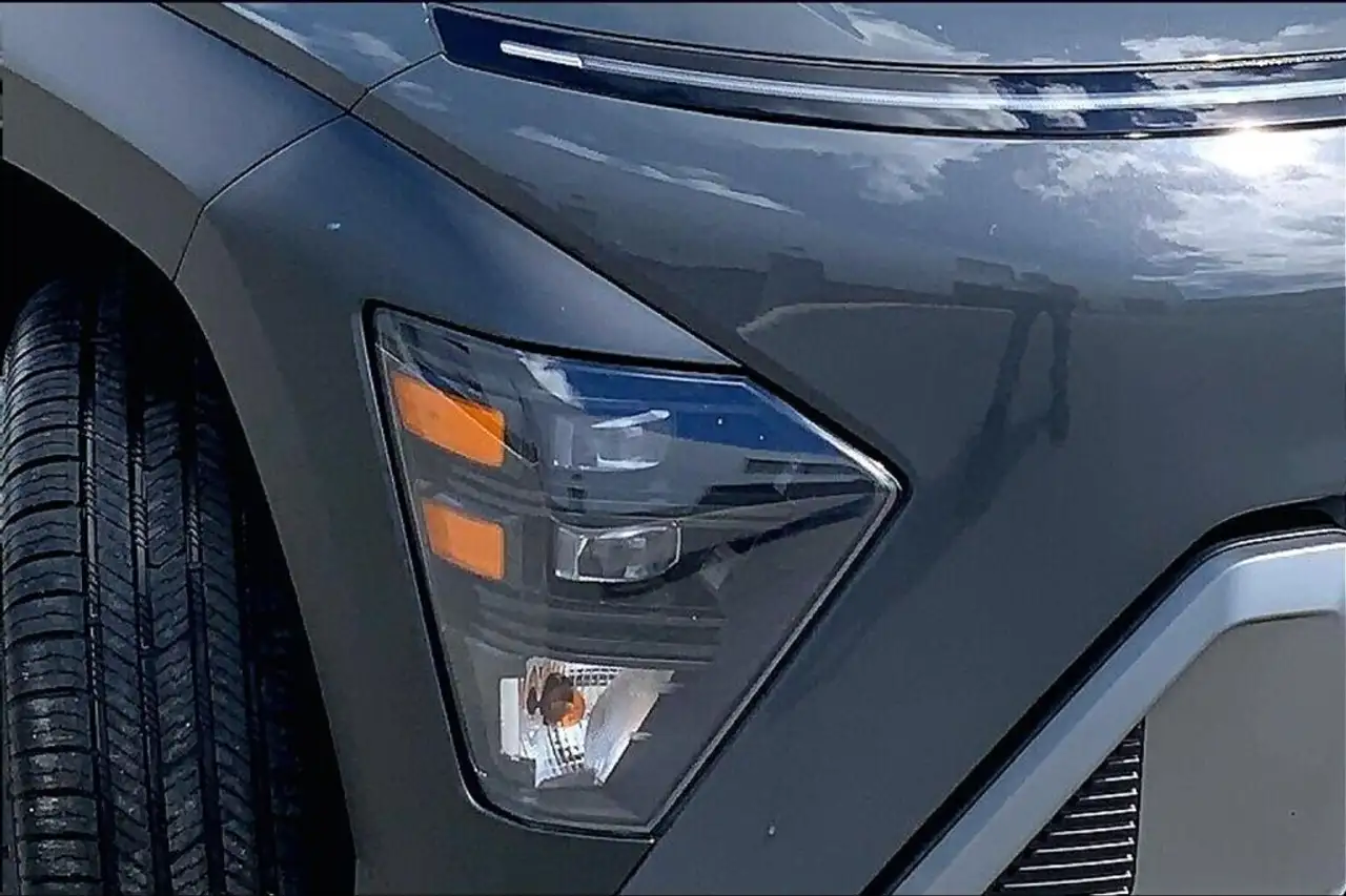 Hyundai KONA снимка Hyundai KONA