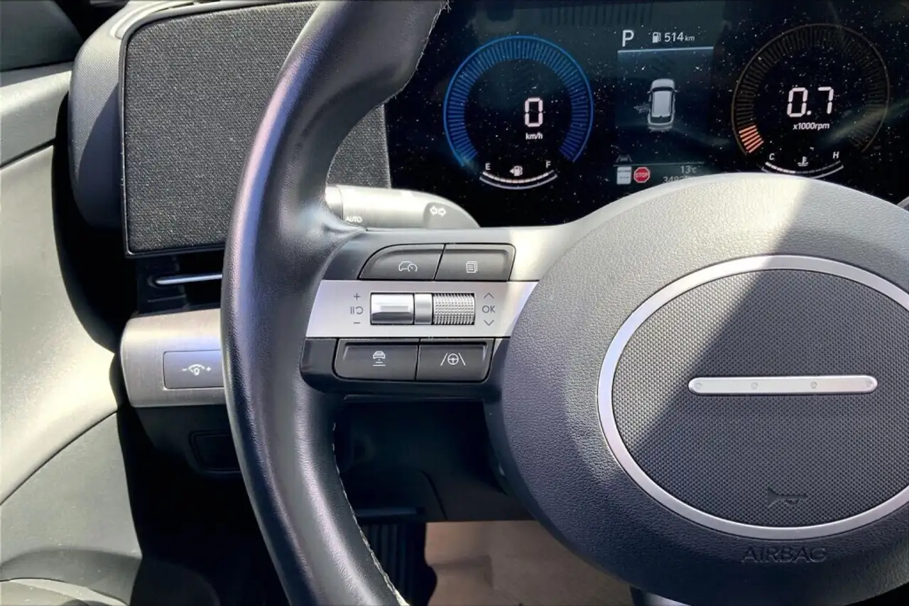 Hyundai KONA снимка Hyundai KONA