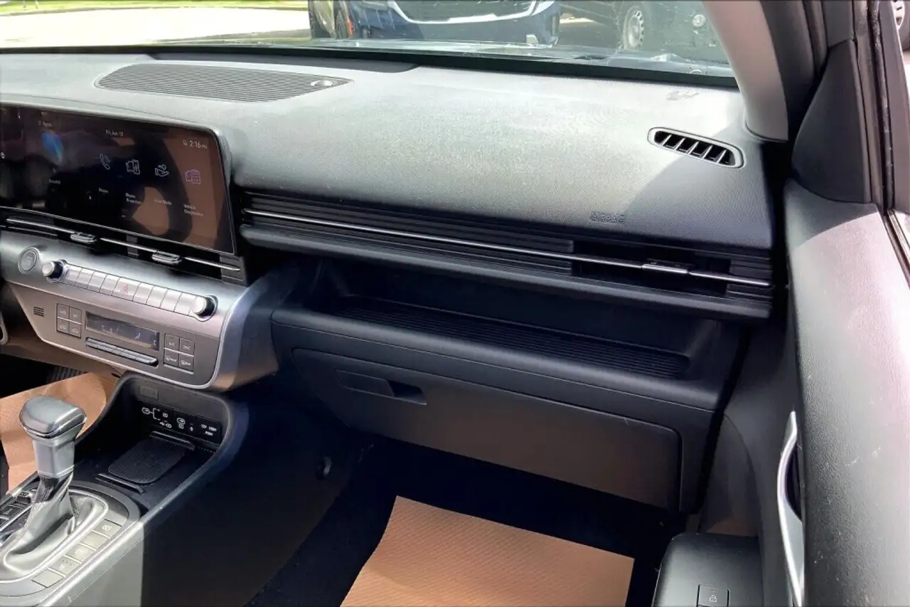 Hyundai KONA снимка Hyundai KONA