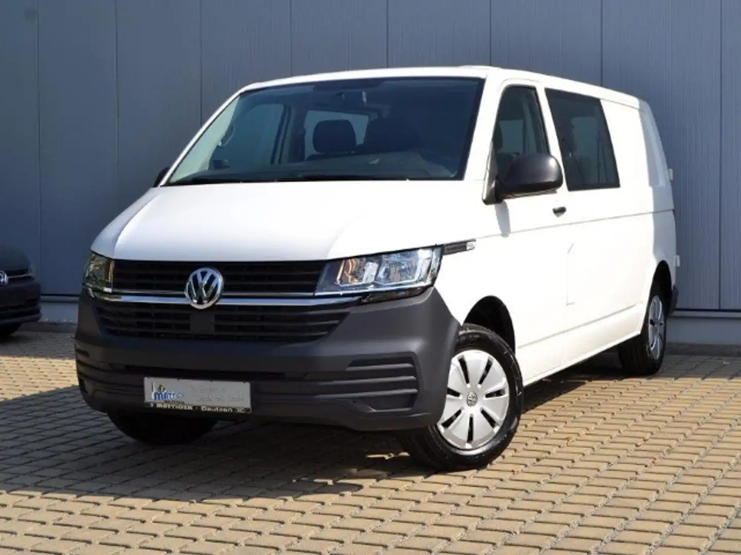 Volkswagen T6.1 Kombi 2.0 TDI LR 6-SITZER/AHK/KOMFORT-PLUS/PDC/CLIMATIC Weiß - 2