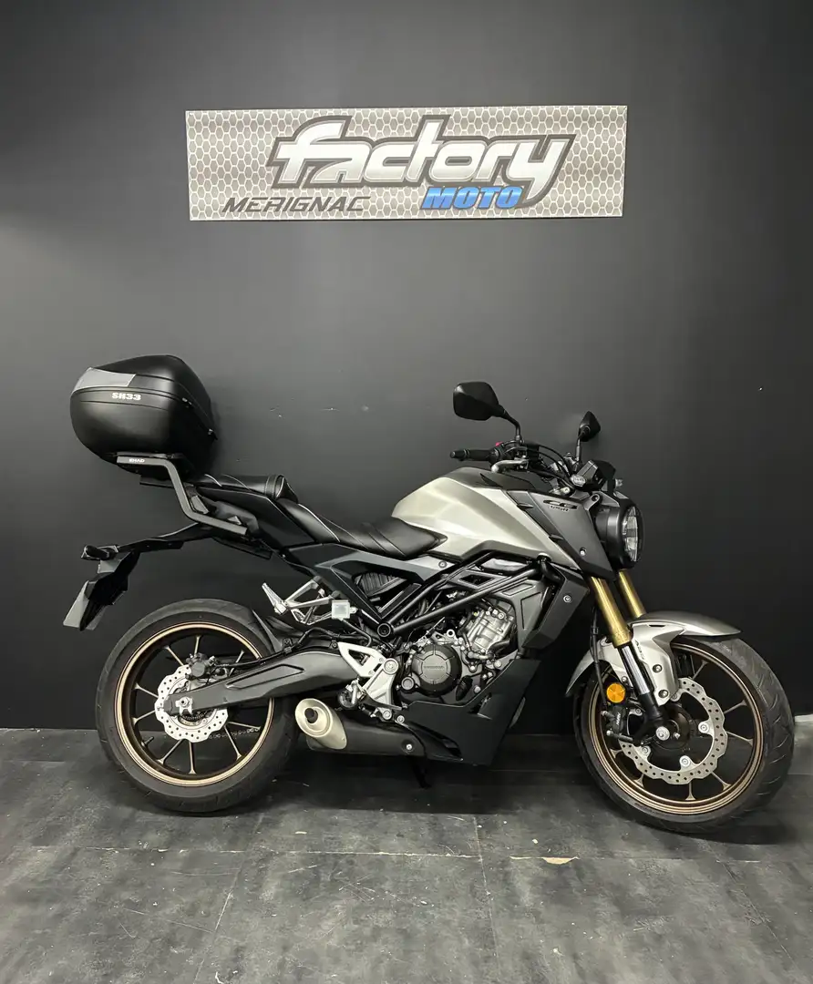 Honda CB 125 Gris - 1