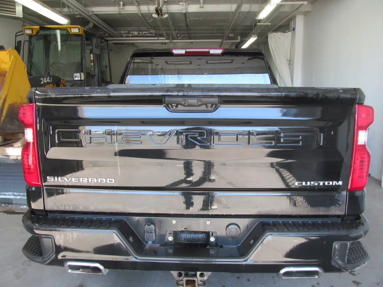 Chevrolet Silverado 1500 снимка Chevrolet Silverado 1500