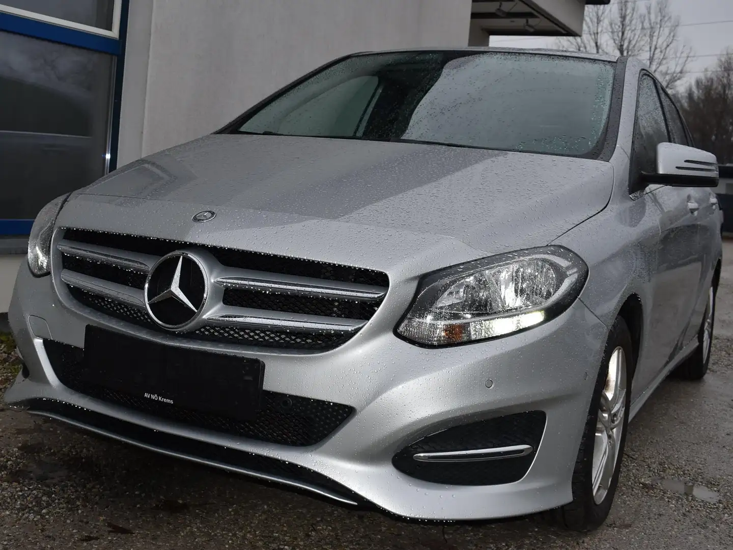 Mercedes-Benz B 180 B 180 CDI Aut. Grau - 1