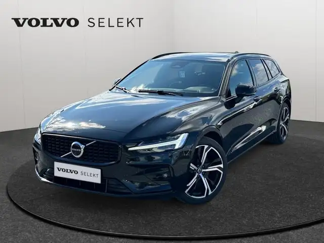 Volvo V60 B4 Ultra Dark / Essence