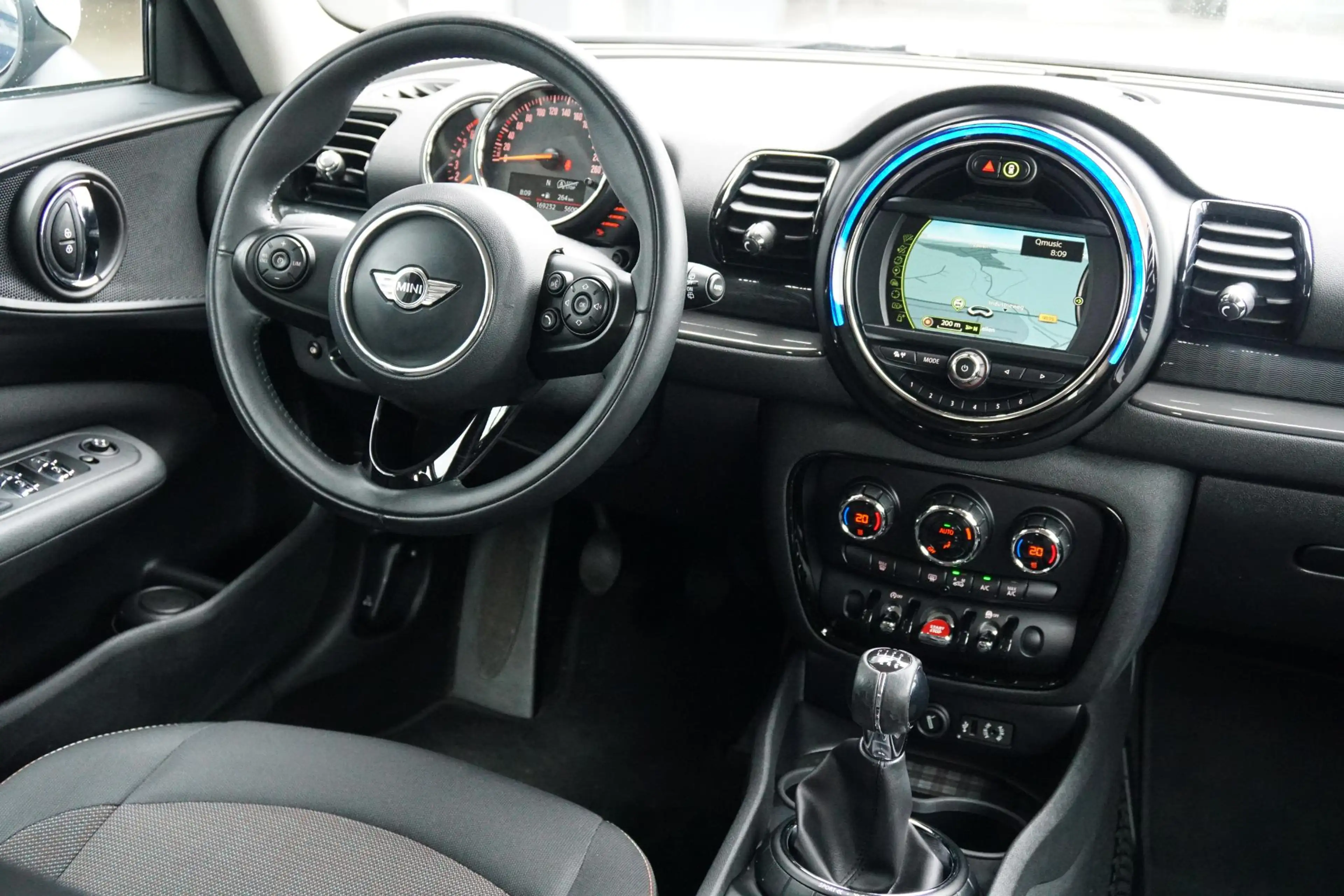 MINI Cooper Clubman Mini 1.5 Chili Serious Business + LED / ADAPTIEVE — photo 3