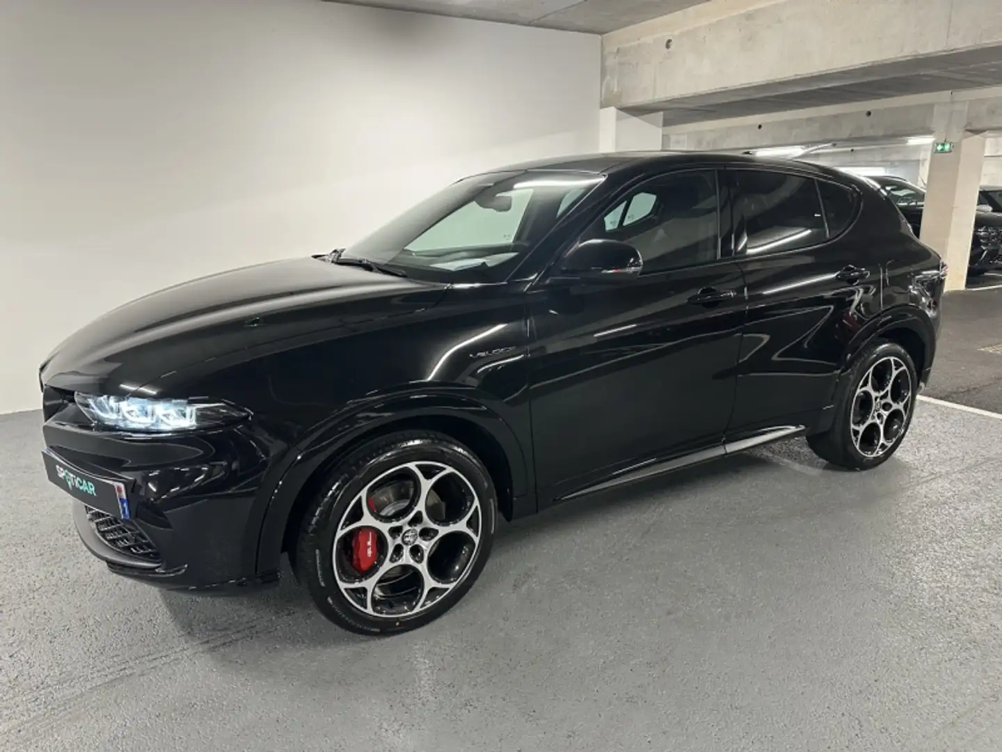 Alfa Romeo Tonale 1.3 PHEV 280ch Veloce AT6 e-Q4 Noir - 1