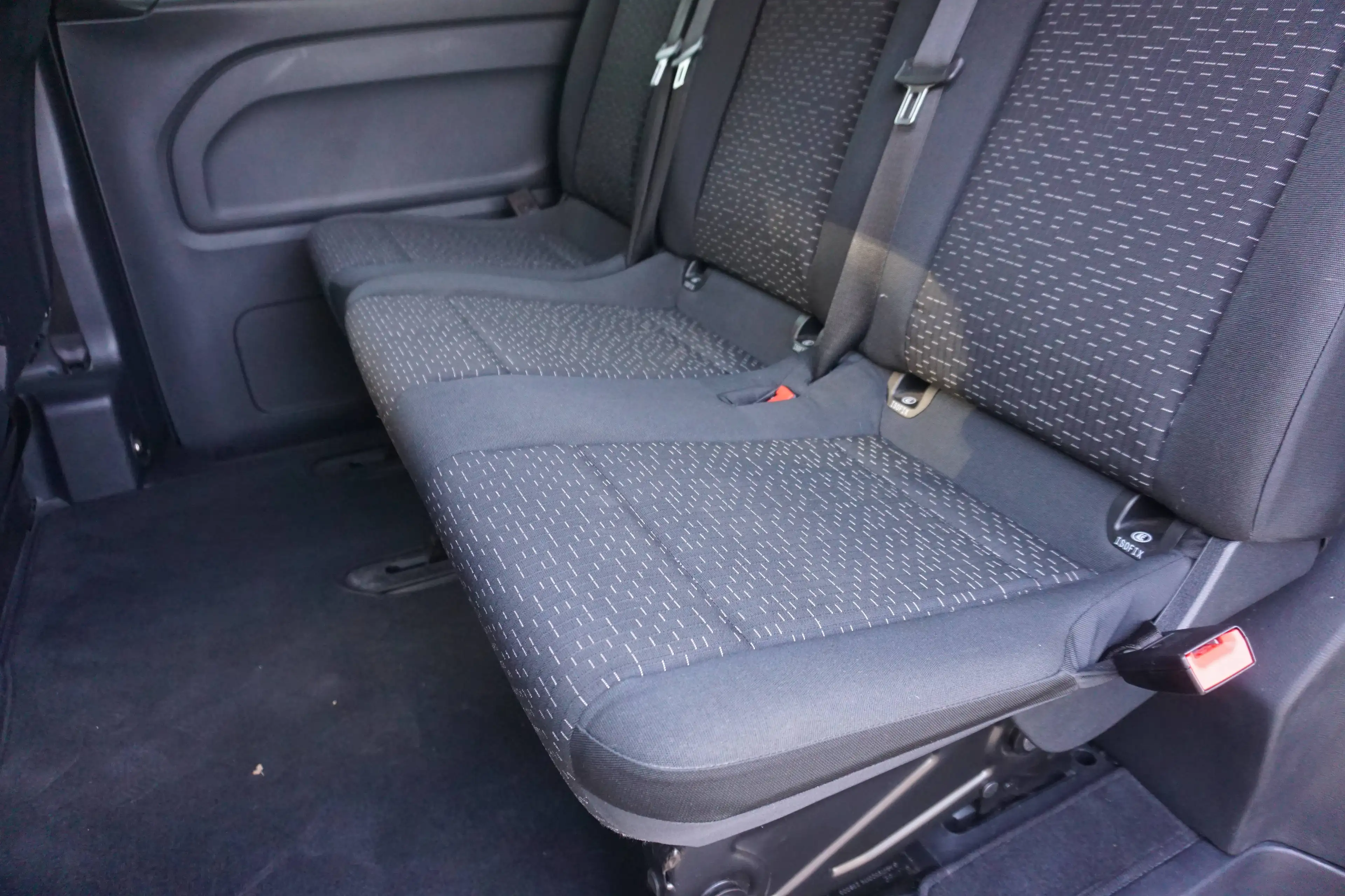 Mercedes-Benz Vito E-Vito 100 kWh Pro A2 — photo 6
