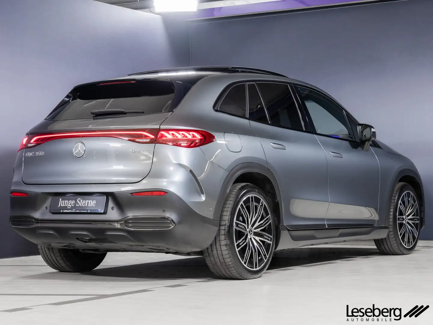 Mercedes-Benz EQE SUV EQE 350 4M SUV AMG DIG.LIGHT/Pano/Distro/AHK/360 Šedá - 2