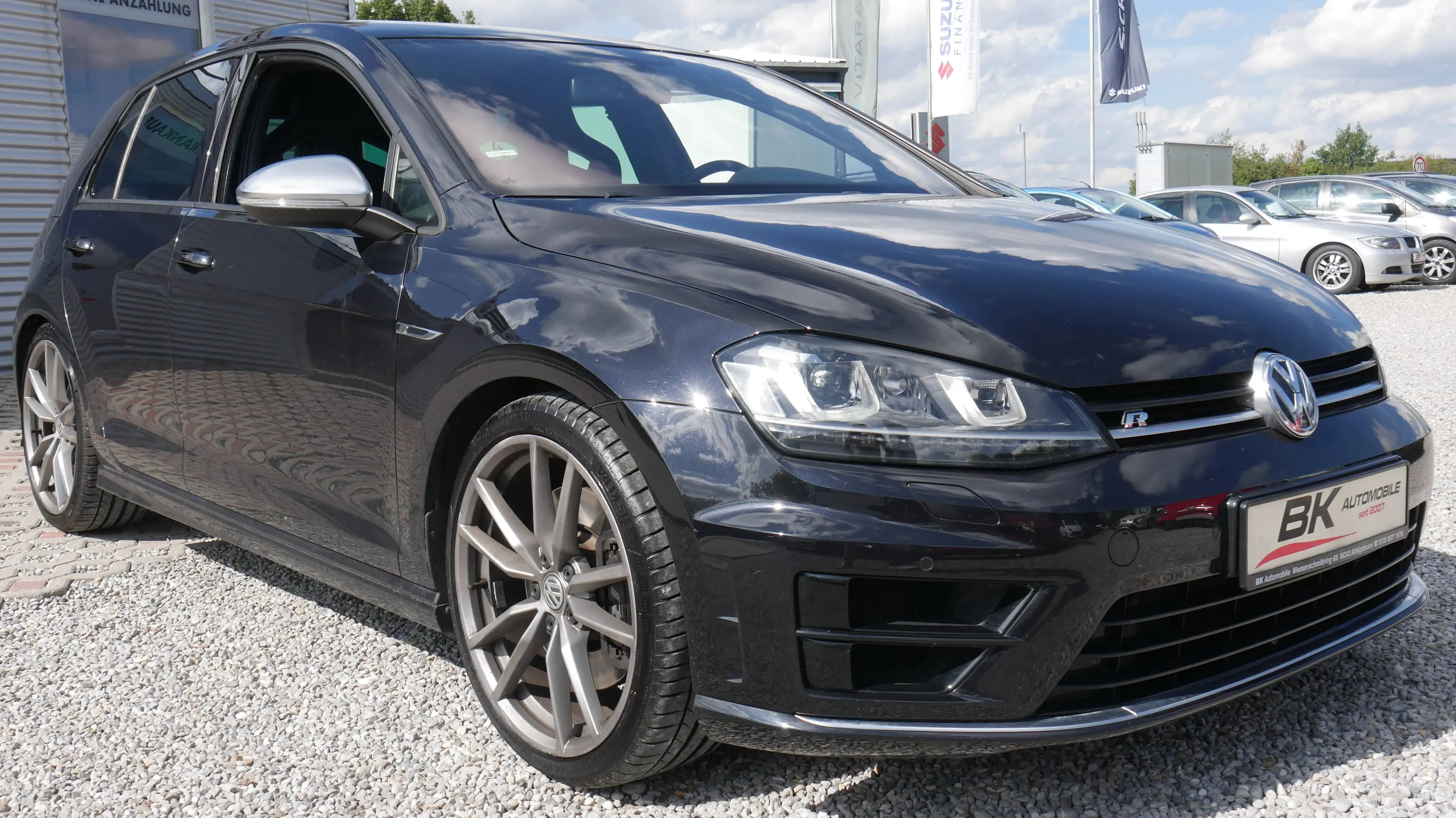 Volkswagen Golf R R 4Motion DSG 2. Hand Scheckheft Pano Leder Navi