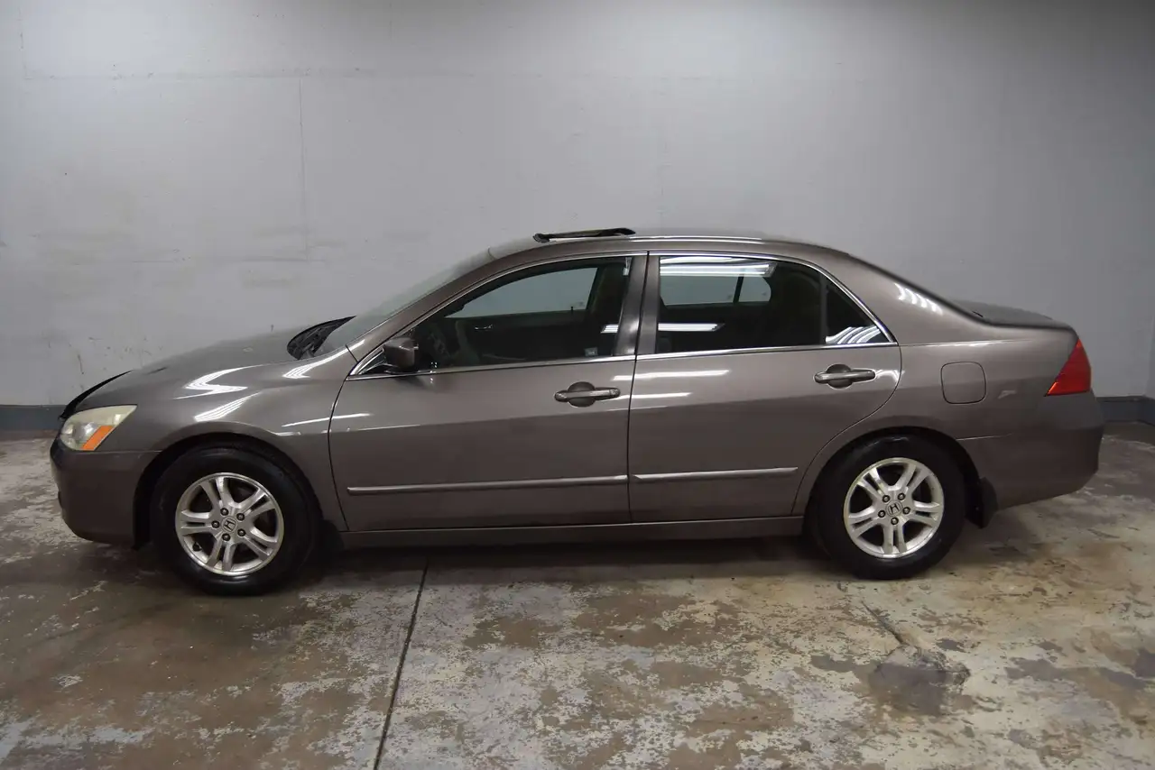 Honda Accord photo Honda Accord