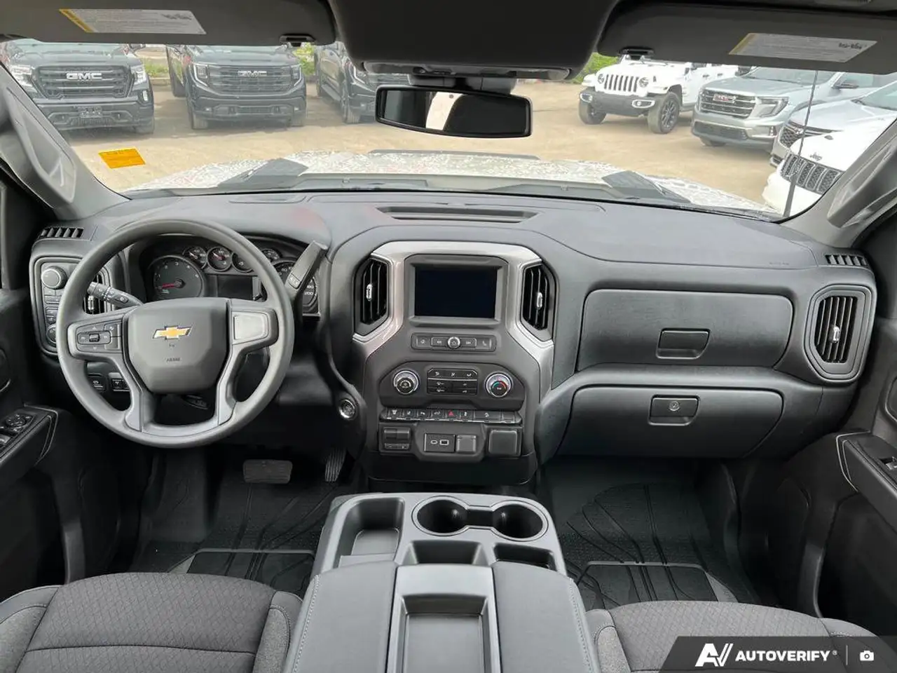 Chevrolet Silverado 2500 photo Chevrolet Silverado 2500