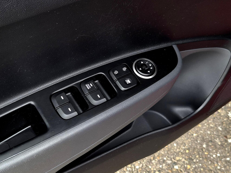 Hyundai i10 1.0i Comfort |Navi|Airco|Carplay|Cruise|ESP — photo 13