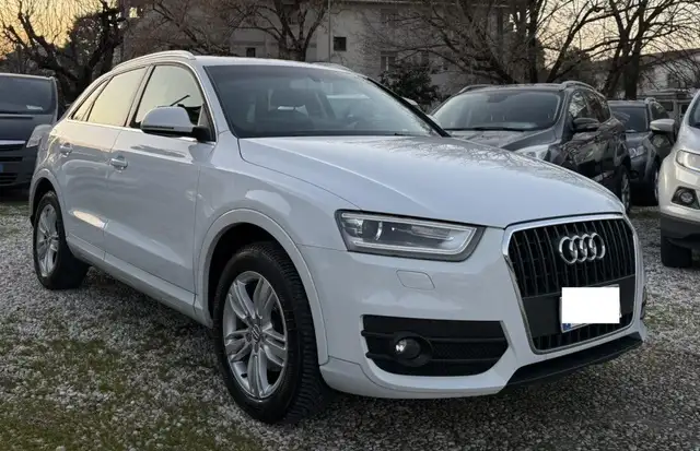 Audi Q3 2.0 tdi Advanced 140cv