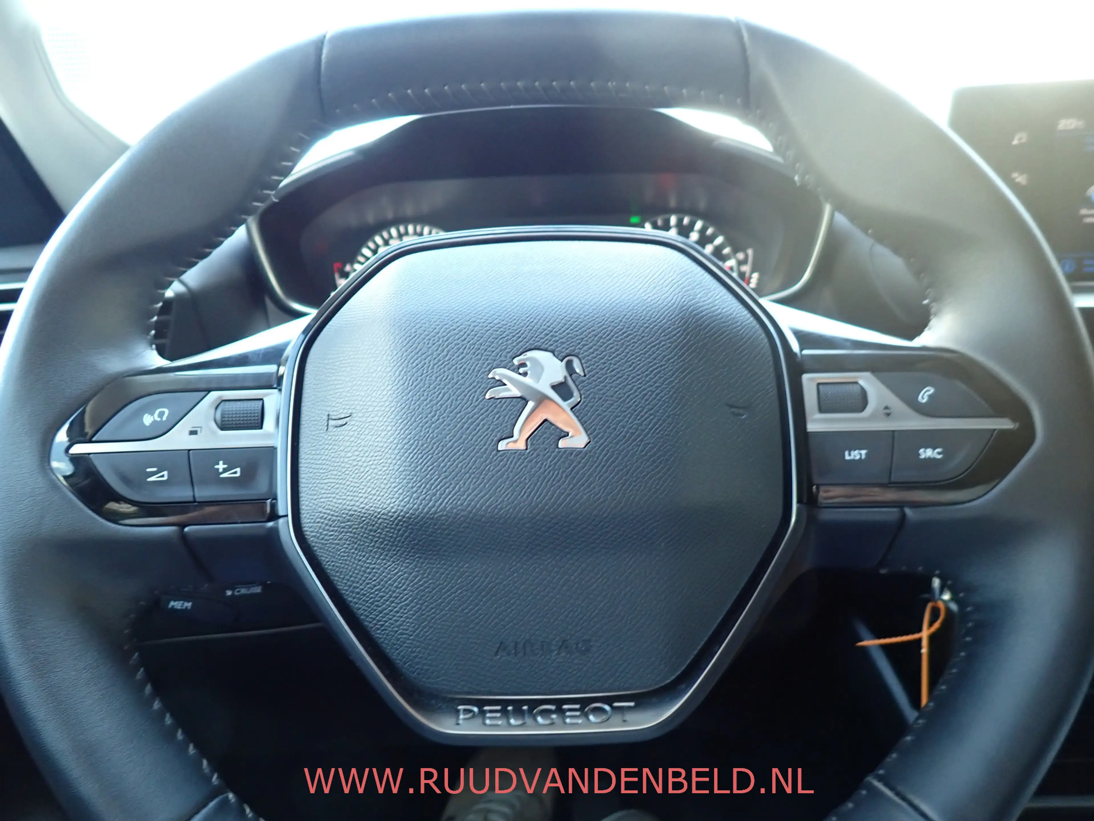 Peugeot 208 1.2 STYLE ACHTERSPOILER + GETINTE RAMEN / CRUISE / — photo 13