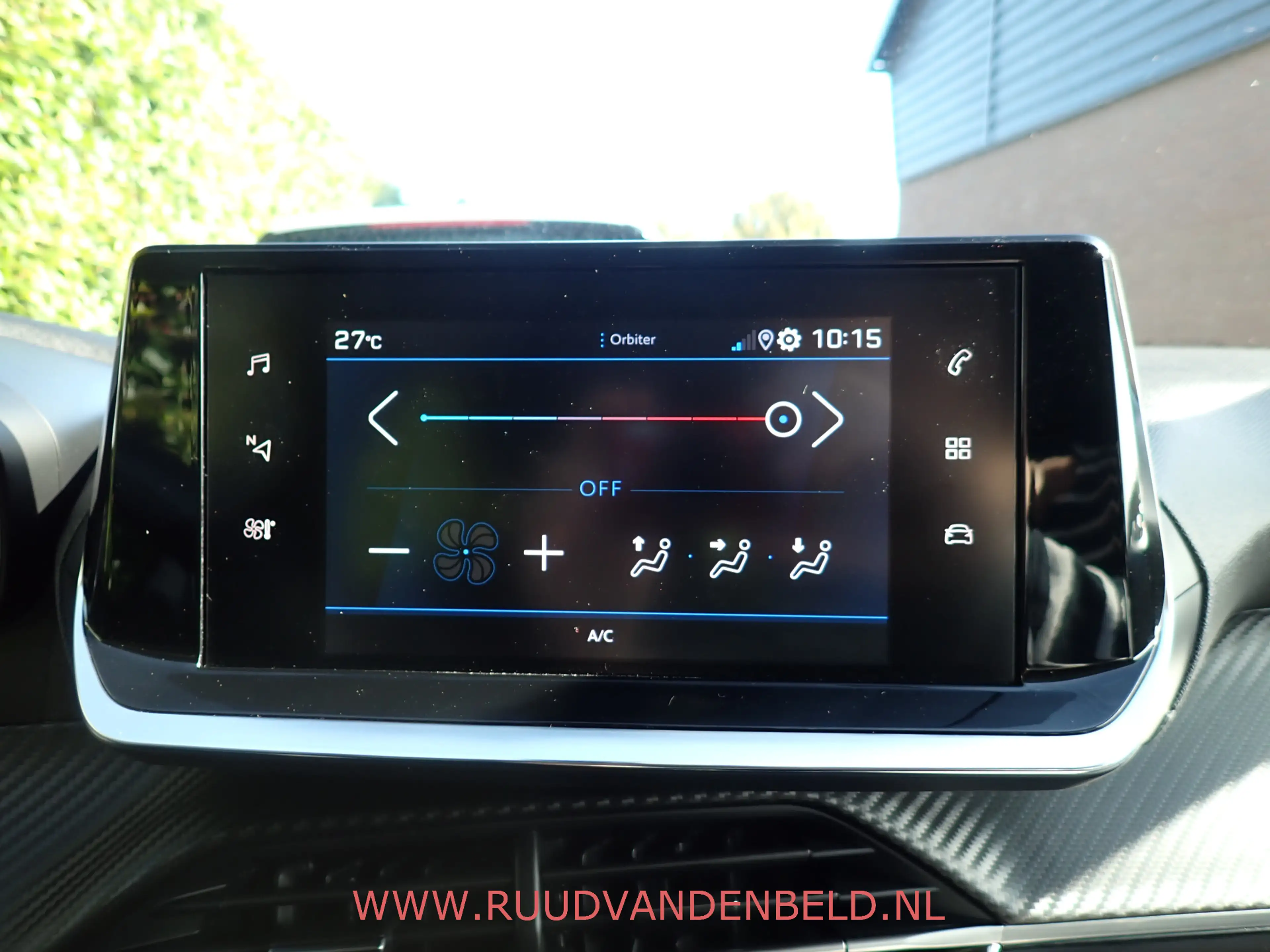 Peugeot 208 1.2 STYLE ACHTERSPOILER + GETINTE RAMEN / CRUISE / — photo 19