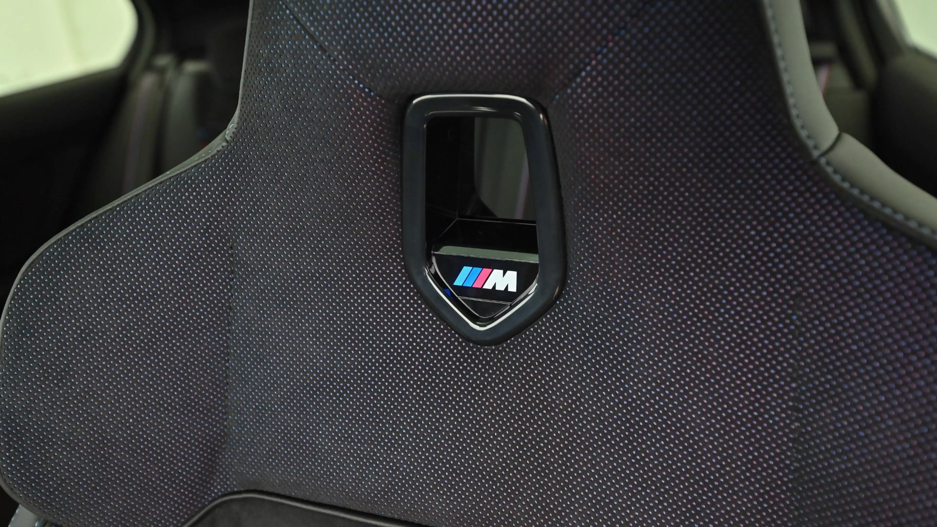 BMW 135 M135i xDrive — photo 12