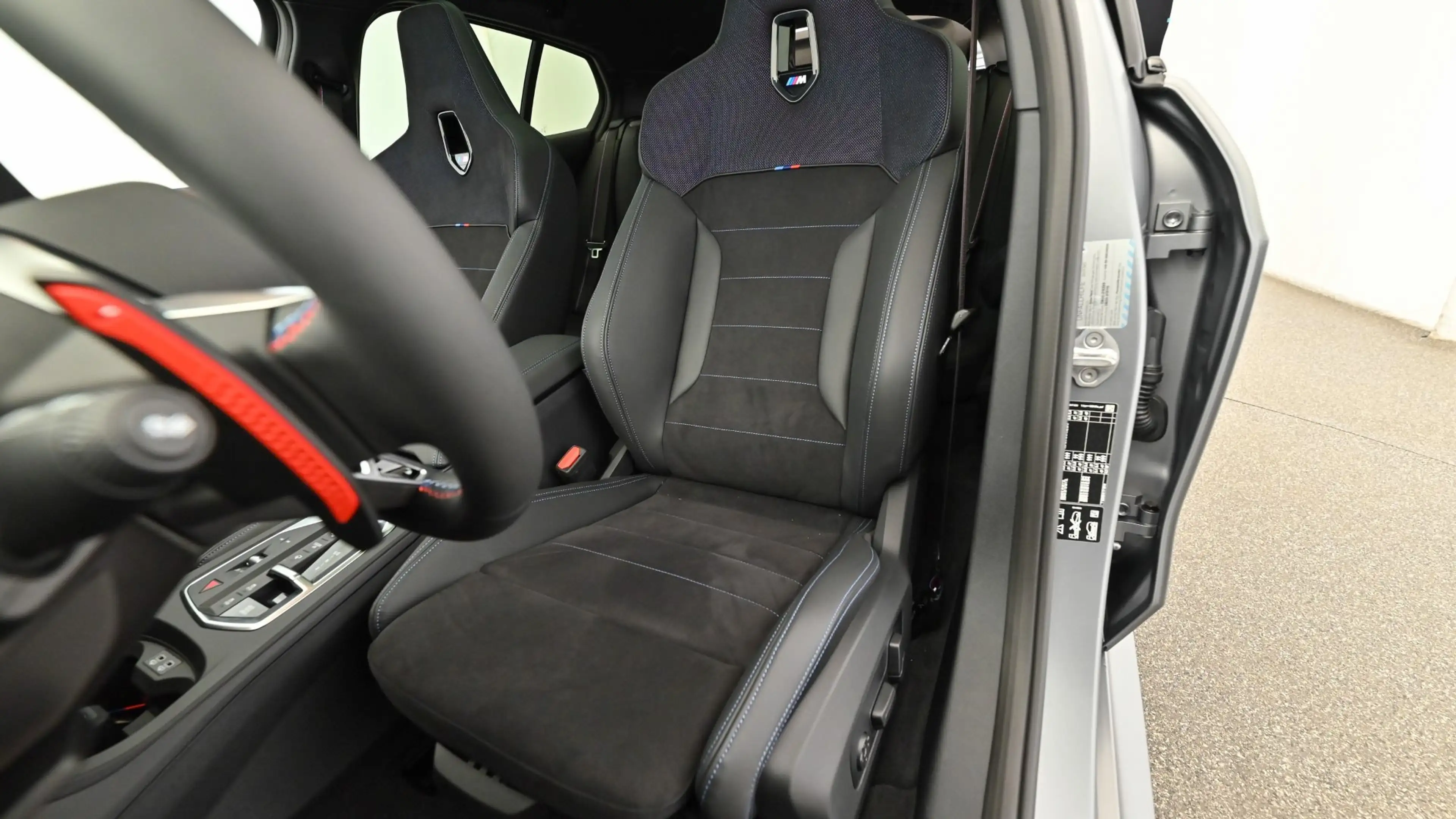 BMW 135 M135i xDrive — photo 15