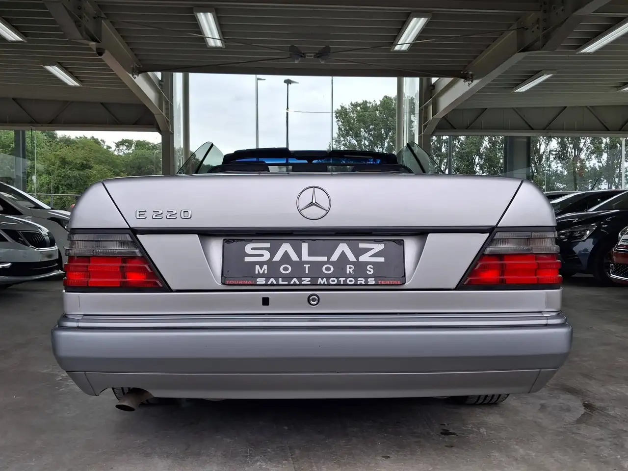 Mercedes-Benz E 220 Sportline 952/ETAT SHOW ROOM / UN VRAI COLLECTOR/DEPOT VENTE, foto 6