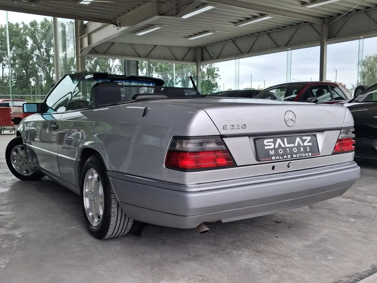 Mercedes-Benz E 220 Sportline 952/ETAT SHOW ROOM / UN VRAI COLLECTOR/DEPOT VENTE, foto 7
