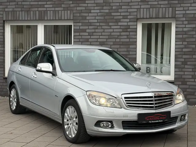 Mercedes-Benz C 280 Automatik/XENON/NAVI/SHZ/PDC/SWR/2.HAND