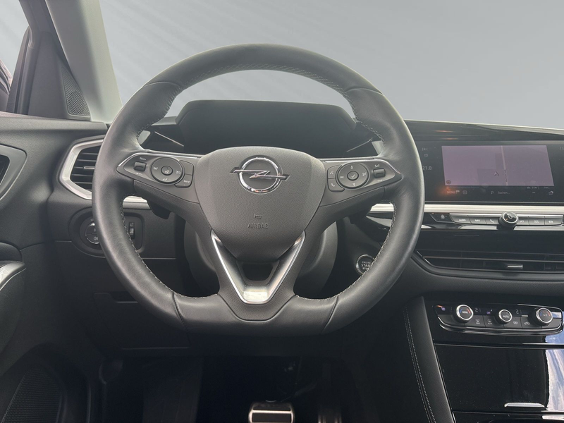Opel Grandland ELEGANCE 1.2 KLIMA+PDC+KAMERA+SHZ+AT8+ — photo 12