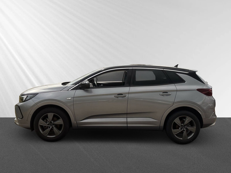Opel Grandland ELEGANCE 1.2 KLIMA+PDC+KAMERA+SHZ+AT8+ — photo 3