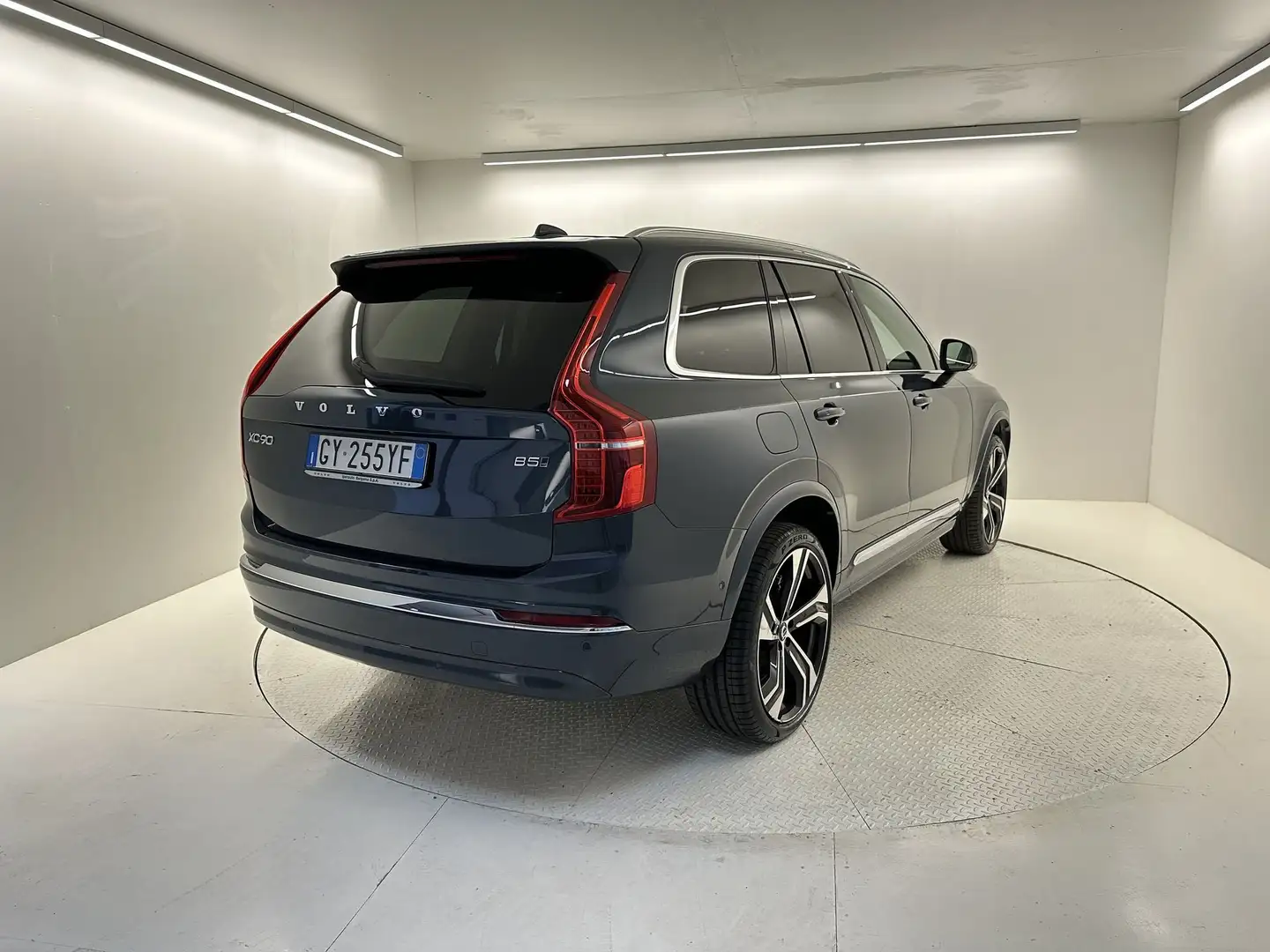 Volvo XC90 XC90 B5 (d) AWD automatico 7 posti Plus Bright Blau - 2