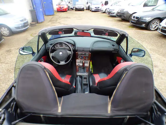 BMW Z3 view 10