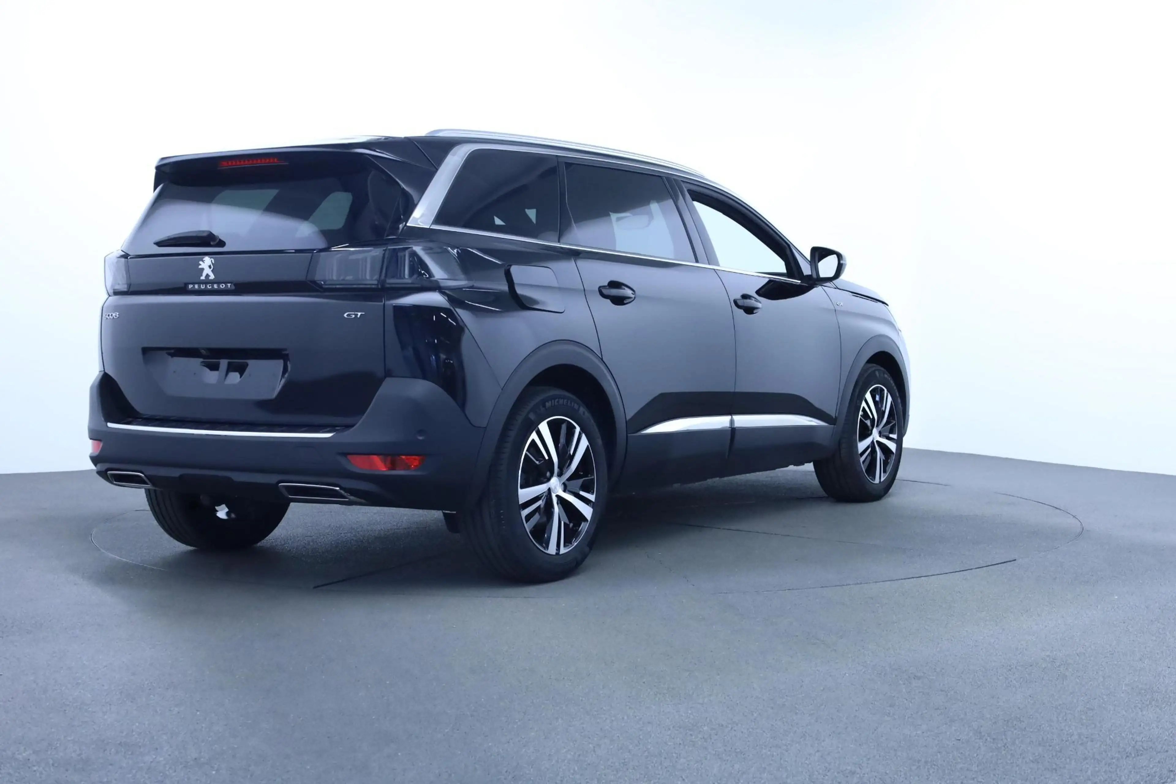 Peugeot 5008 PureTech 130 EAT8 GT AHK Aut. NP 52.764.- — photo 8