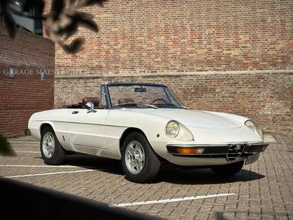 Alfa Romeo Spider 2000 Spider Veloce | Biancospino | 93.250 km's