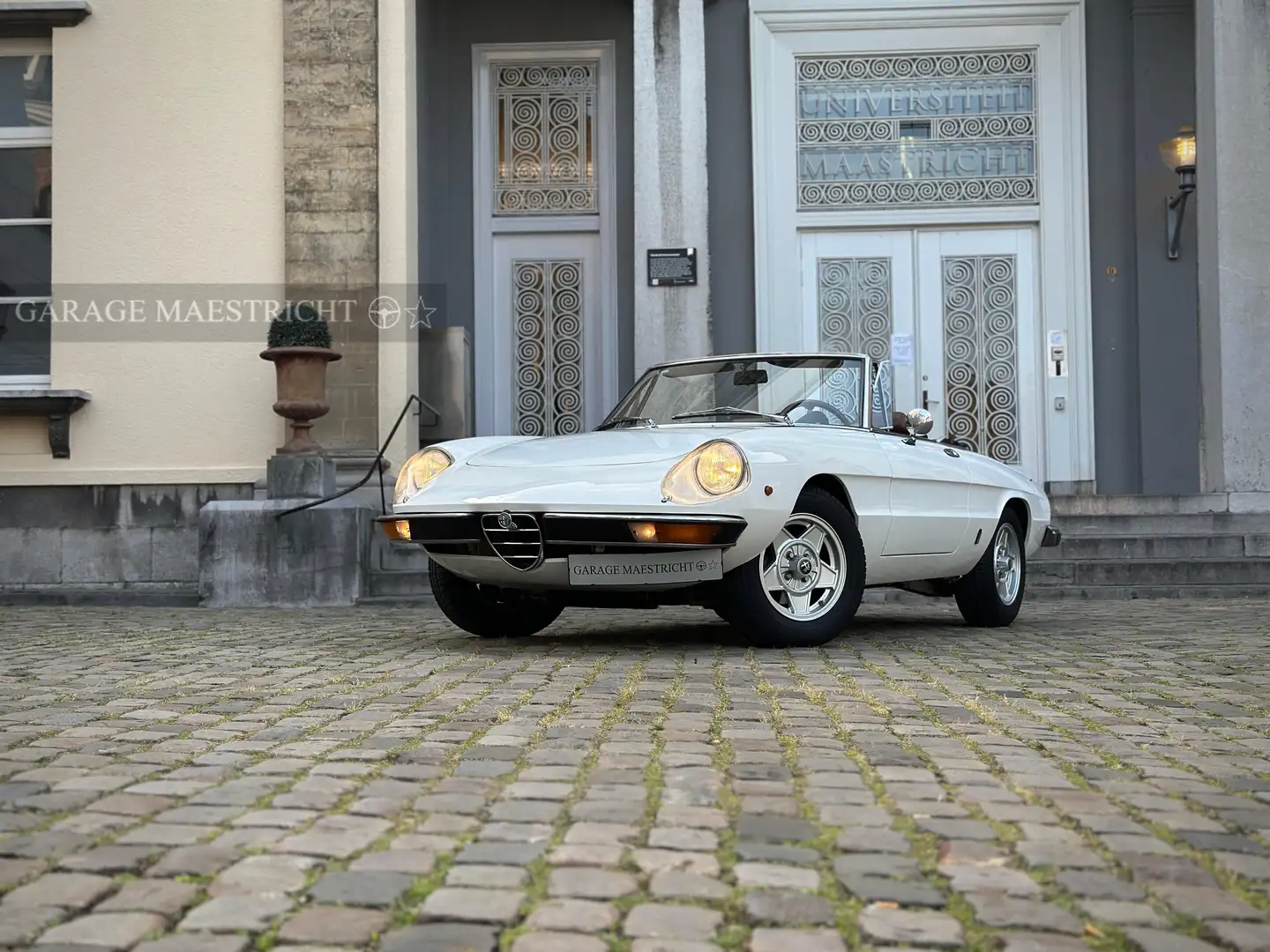 Alfa Romeo Spider 2000 Veloce | Biancospino | Original 93.250 km's!! Blanc - 1