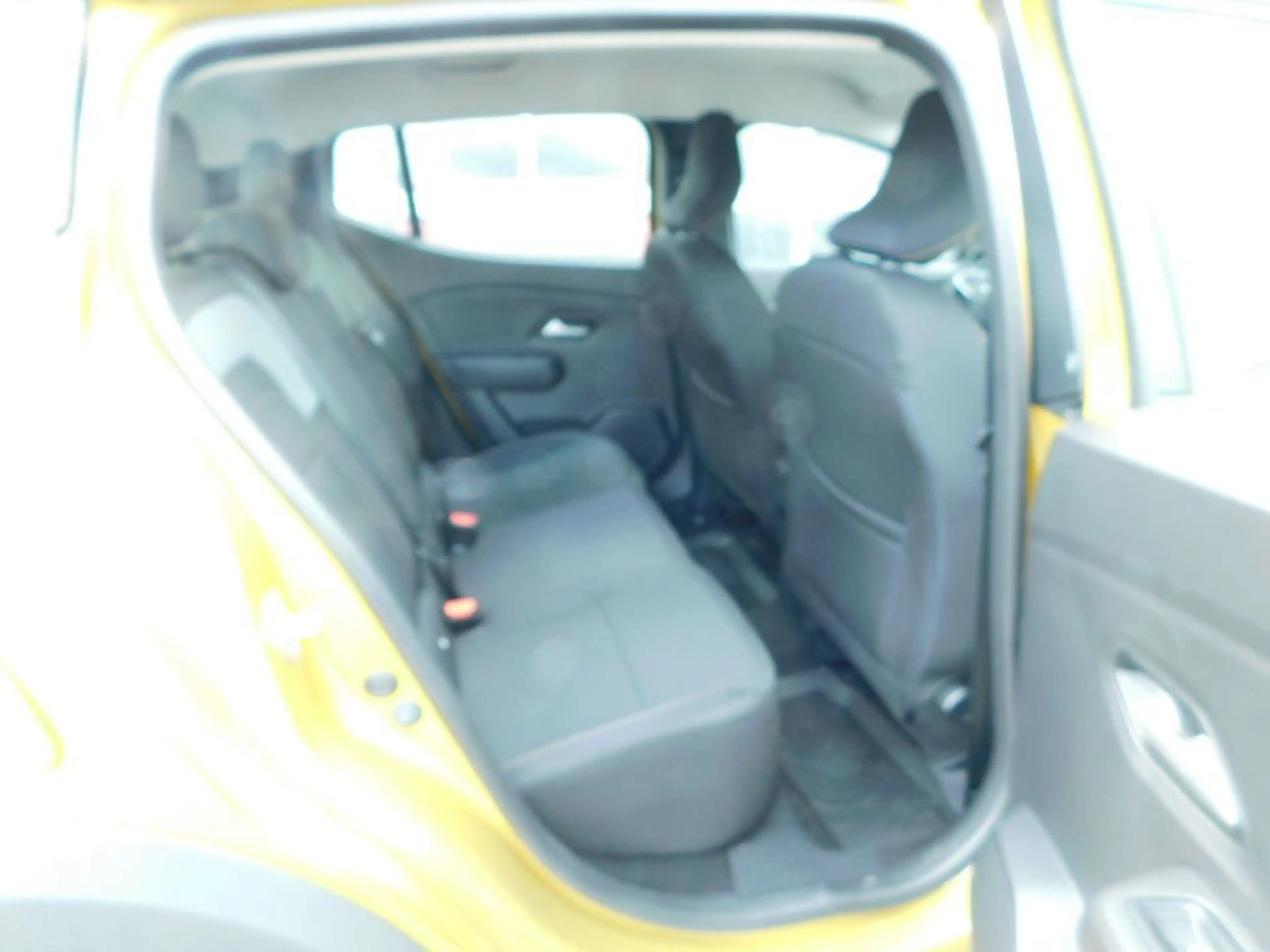 Dacia Sandero III Stepway Extreme TCe 110 — photo 12