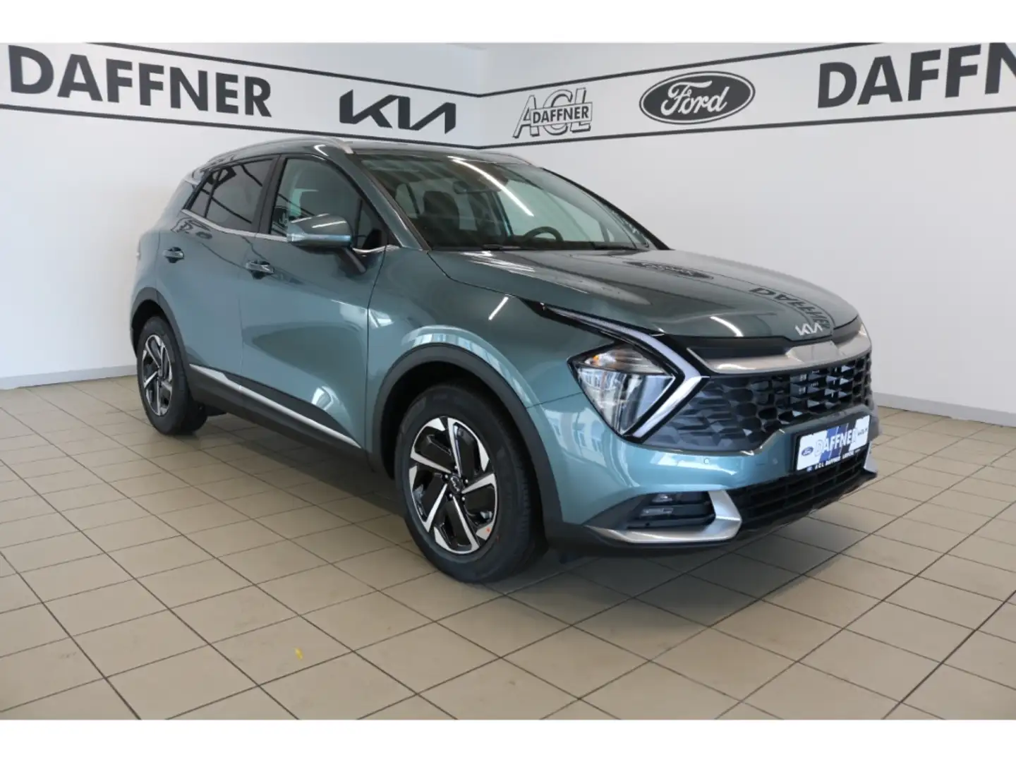 Kia Sportage Vision 1.6 MHEV Kamera Tempomat LED Gris - 1