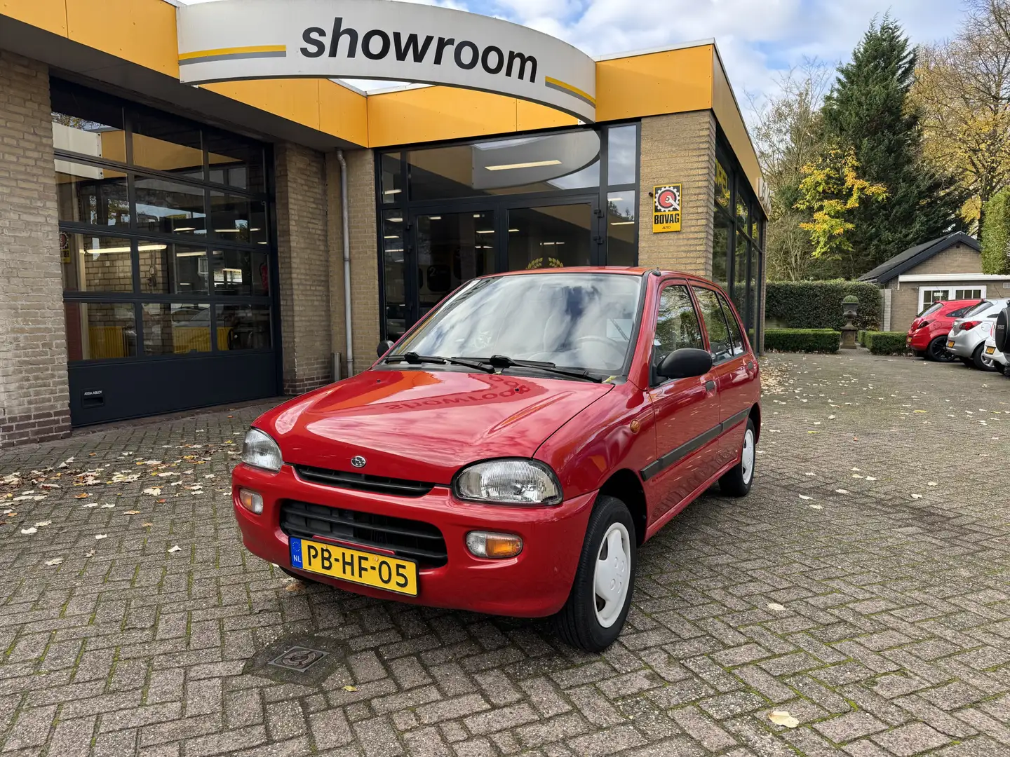 Subaru Vivio 0.7 XLi APK 10-2026 72.000KM! Rood - 1