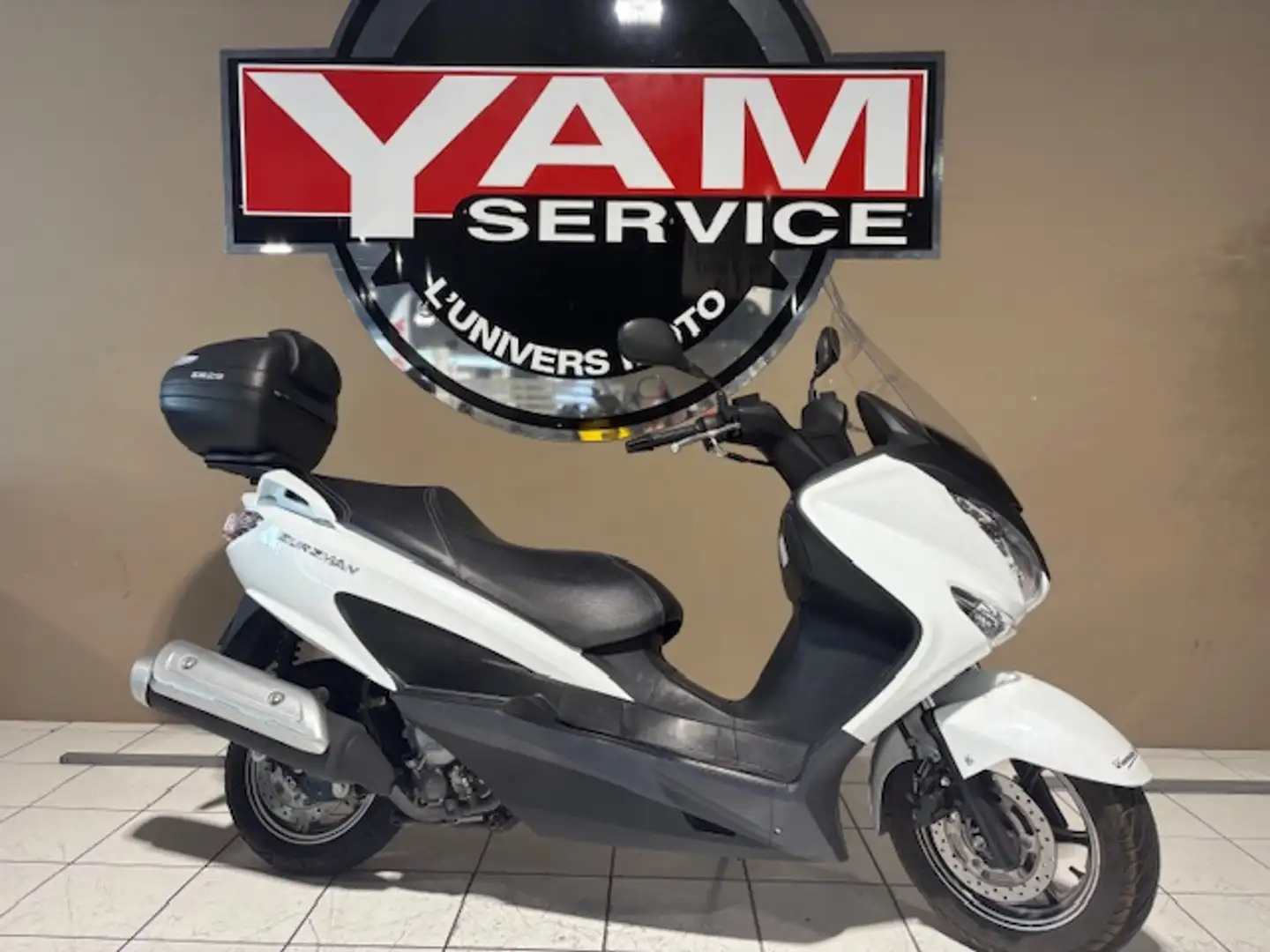 Suzuki Burgman 125 - 1
