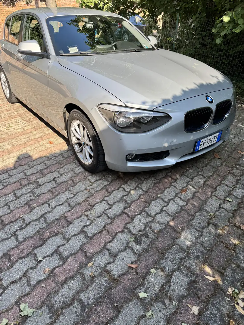 BMW 118 118d 5p xdrive Unique - 1