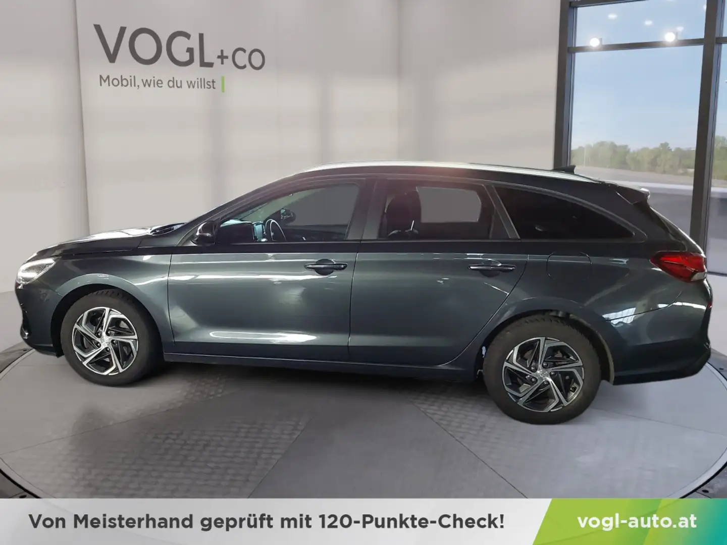 Hyundai i30 Kombi i30 CW 1,0 T-GDI Trend Line DCT Aut. Schwarz - 2