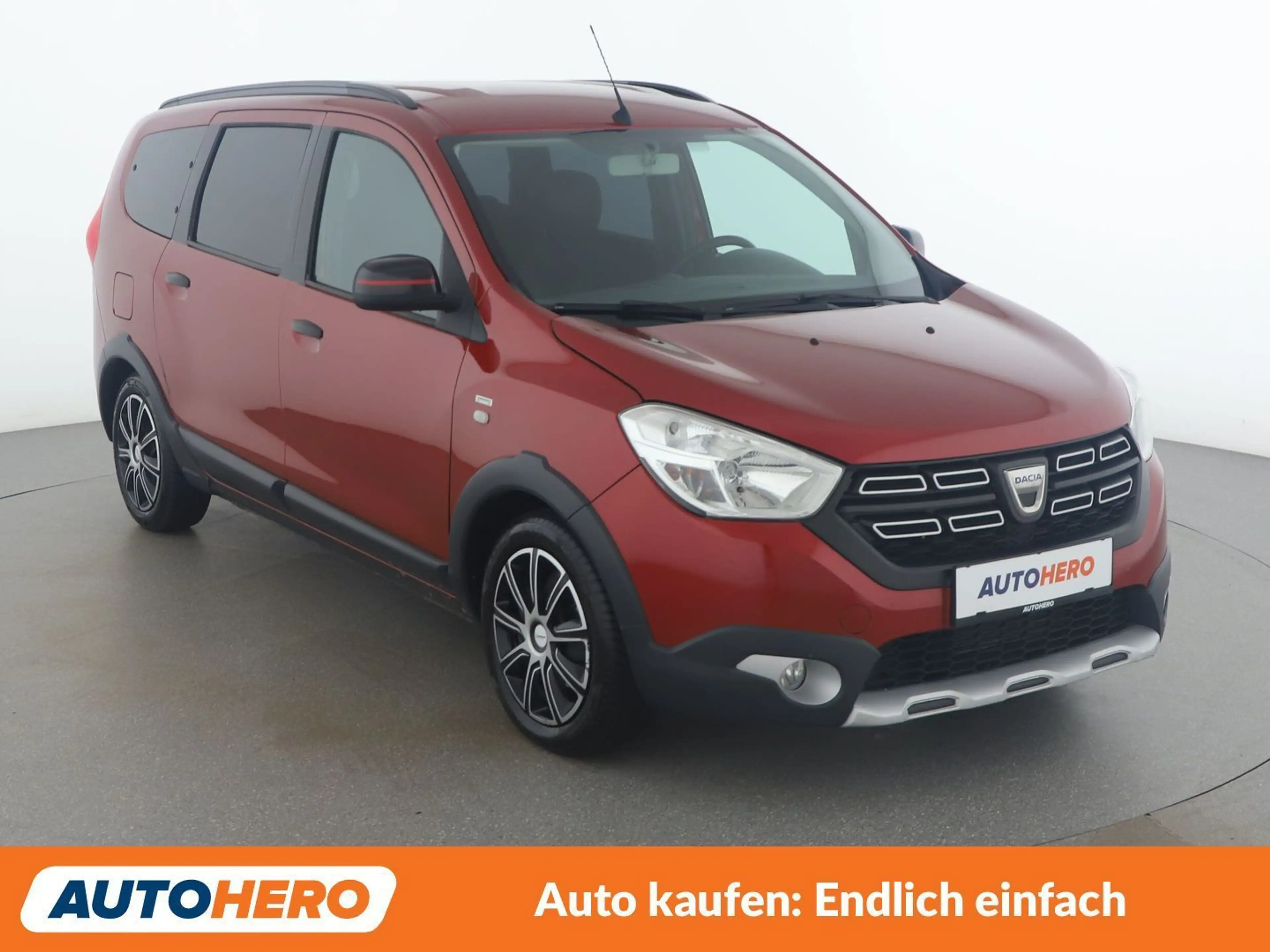 Dacia Lodgy 1.5 Blue dCi Stepway Charisma — photo 8