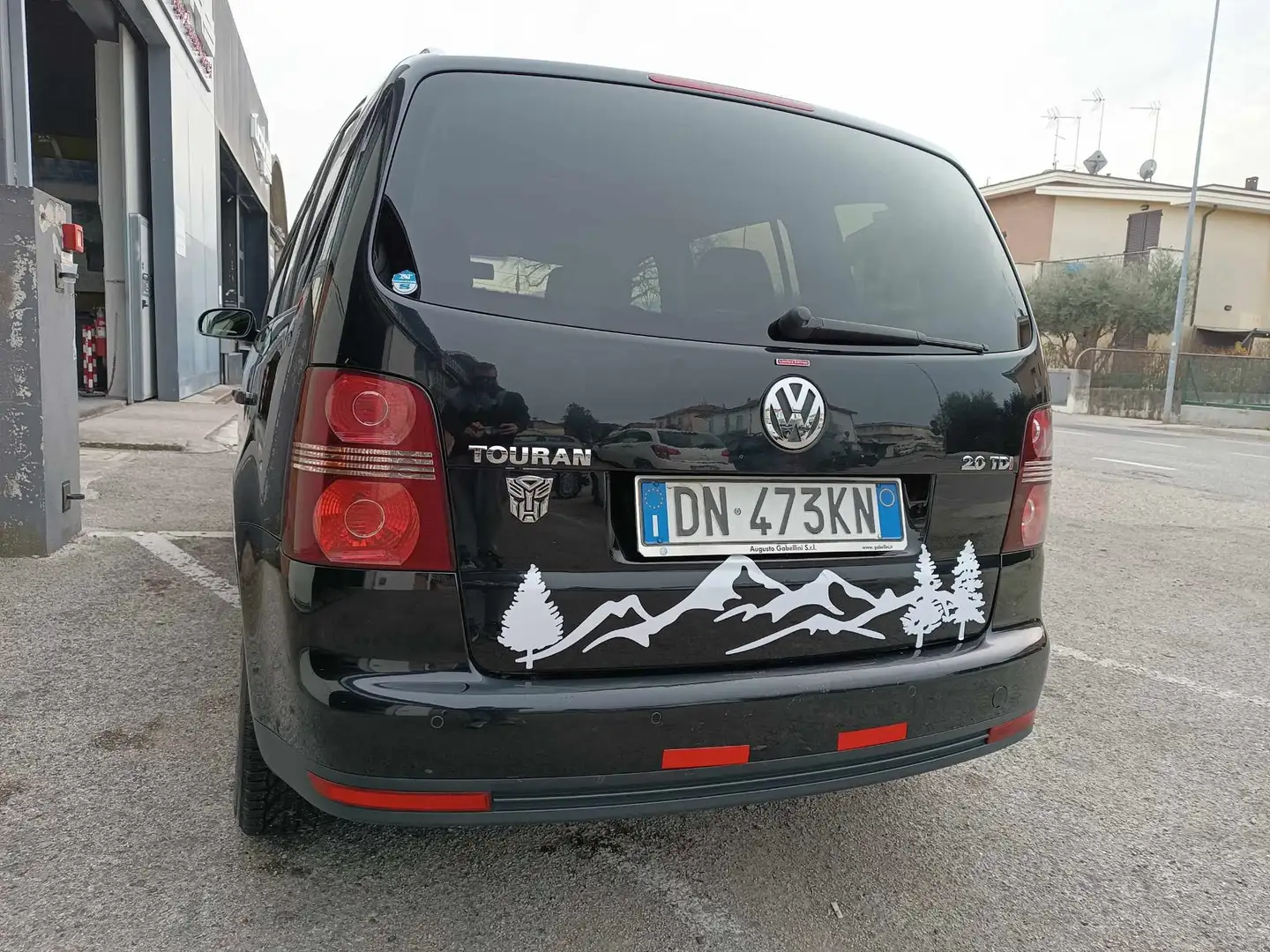 Volkswagen Touran Touran 2.0 TDI HIGHLINE 170CV CAMBIO AUTOMATICO Nero - 2