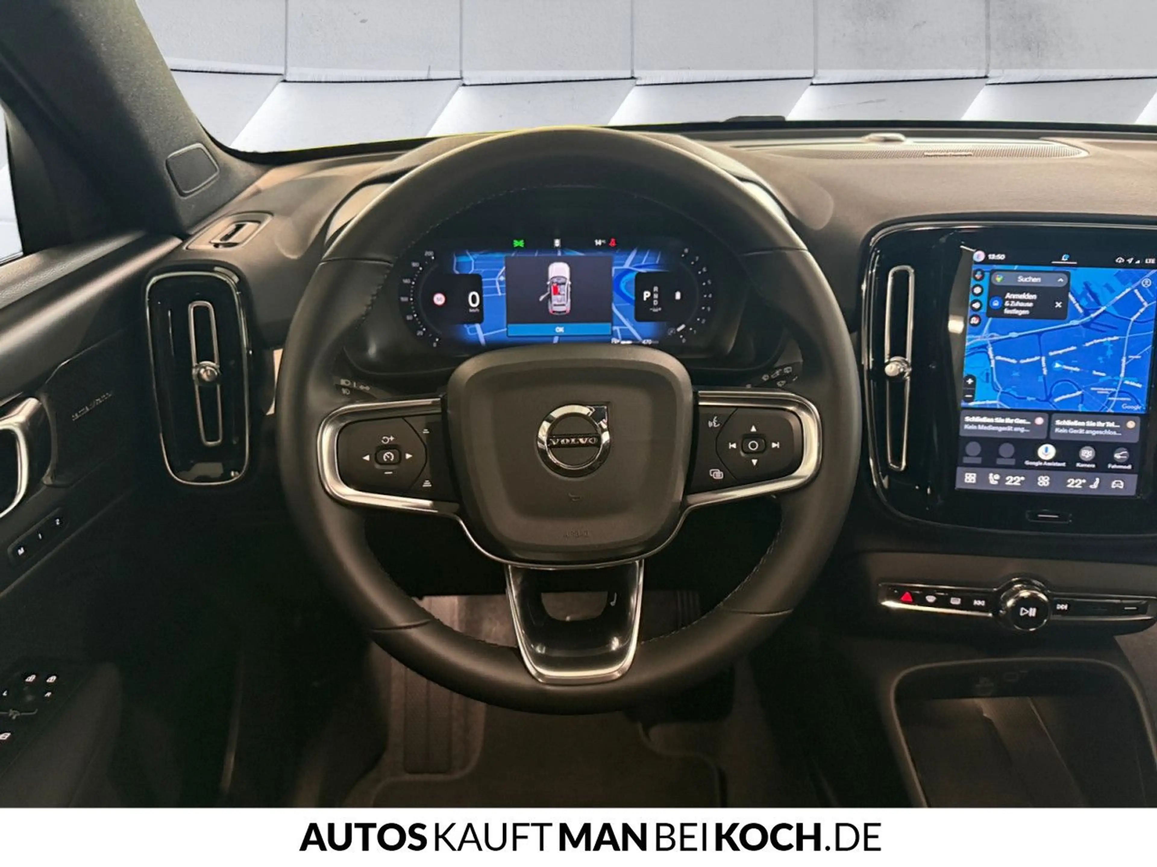 Volvo XC40 B3 Plus Dark ACC BLIS LED H/K 360° Notrad SHZ — photo 10