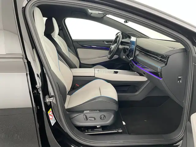 Volkswagen Id.7 view 10