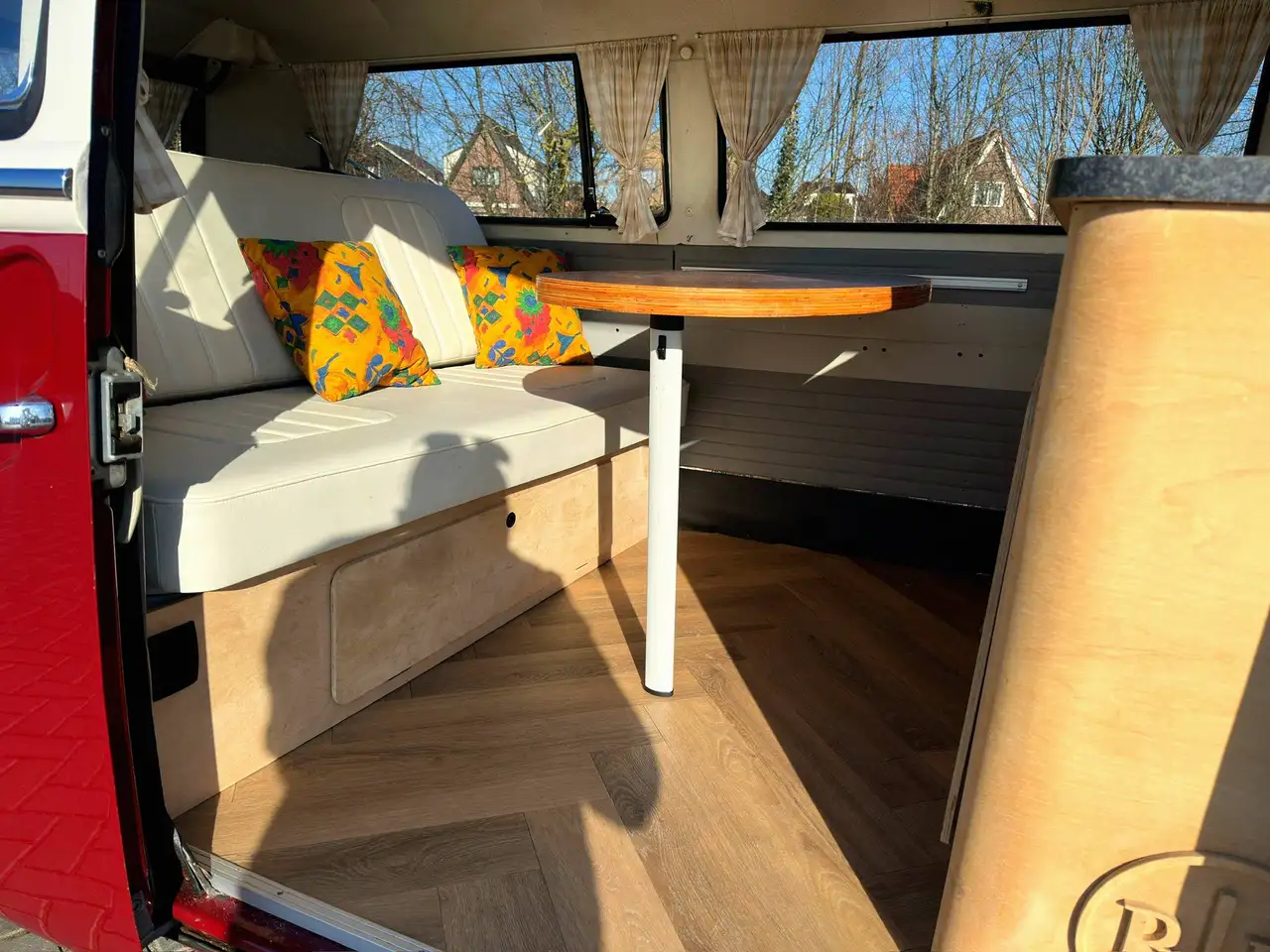 Volkswagen T2 Deluxe, foto 10