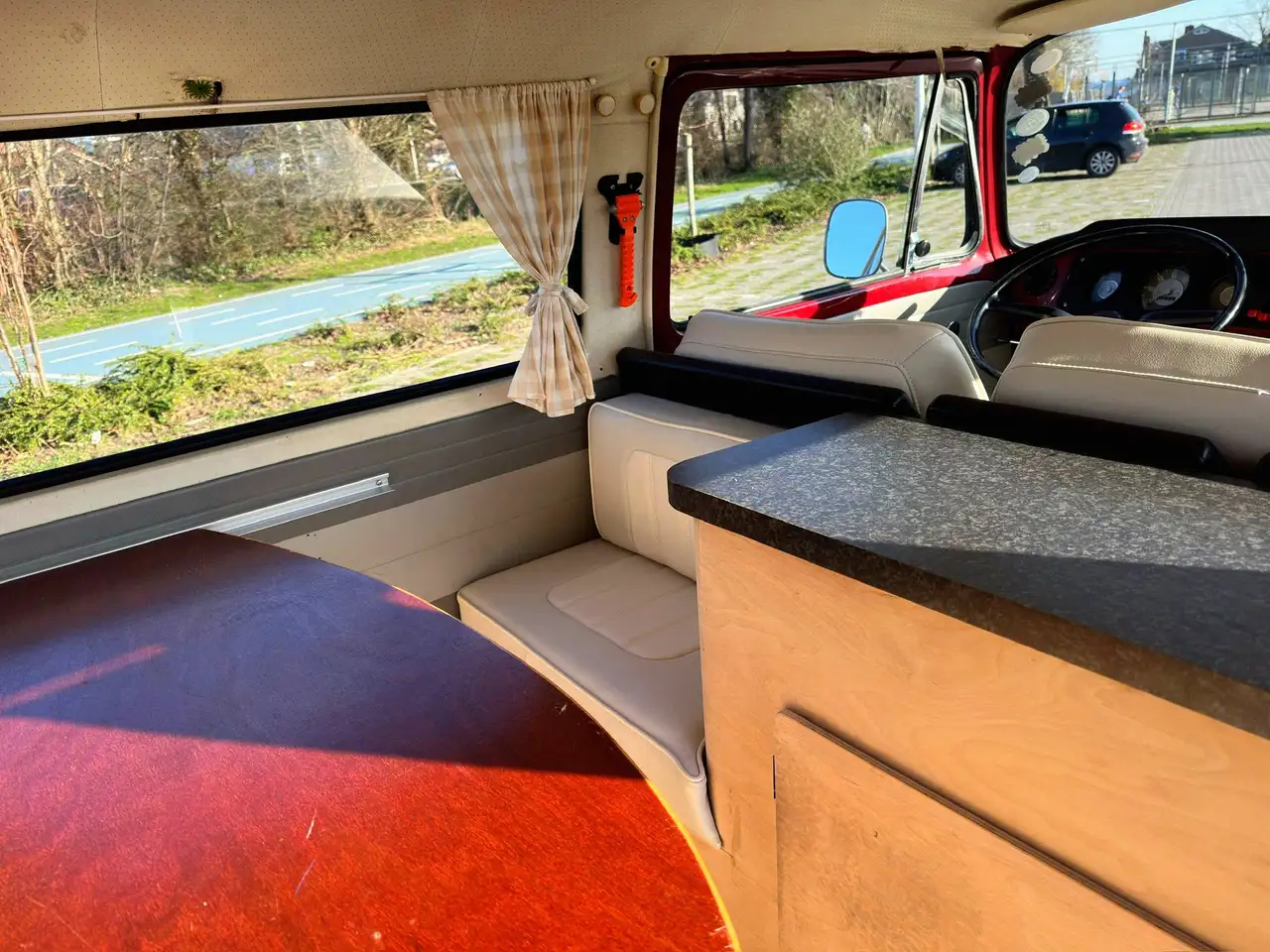 Volkswagen T2 Deluxe, foto 8