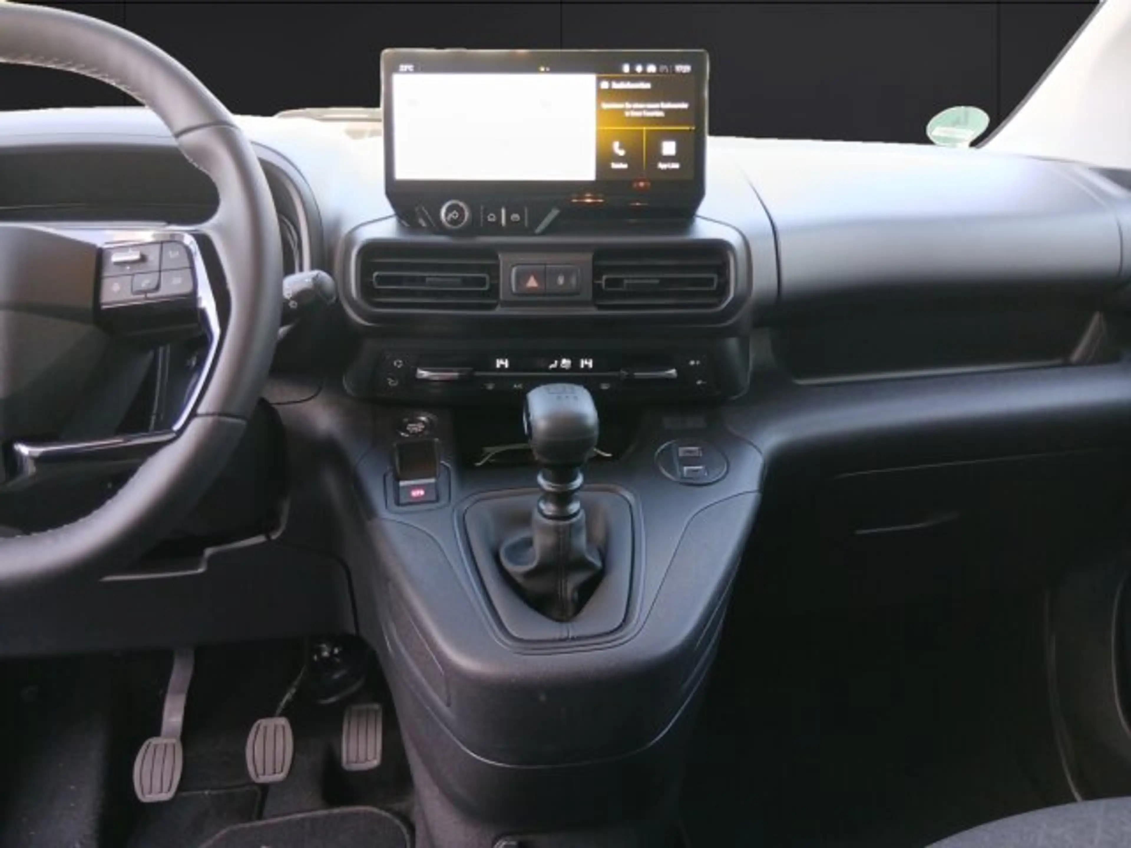 Opel Combo Life Combo 1.5 D GS — photo 14
